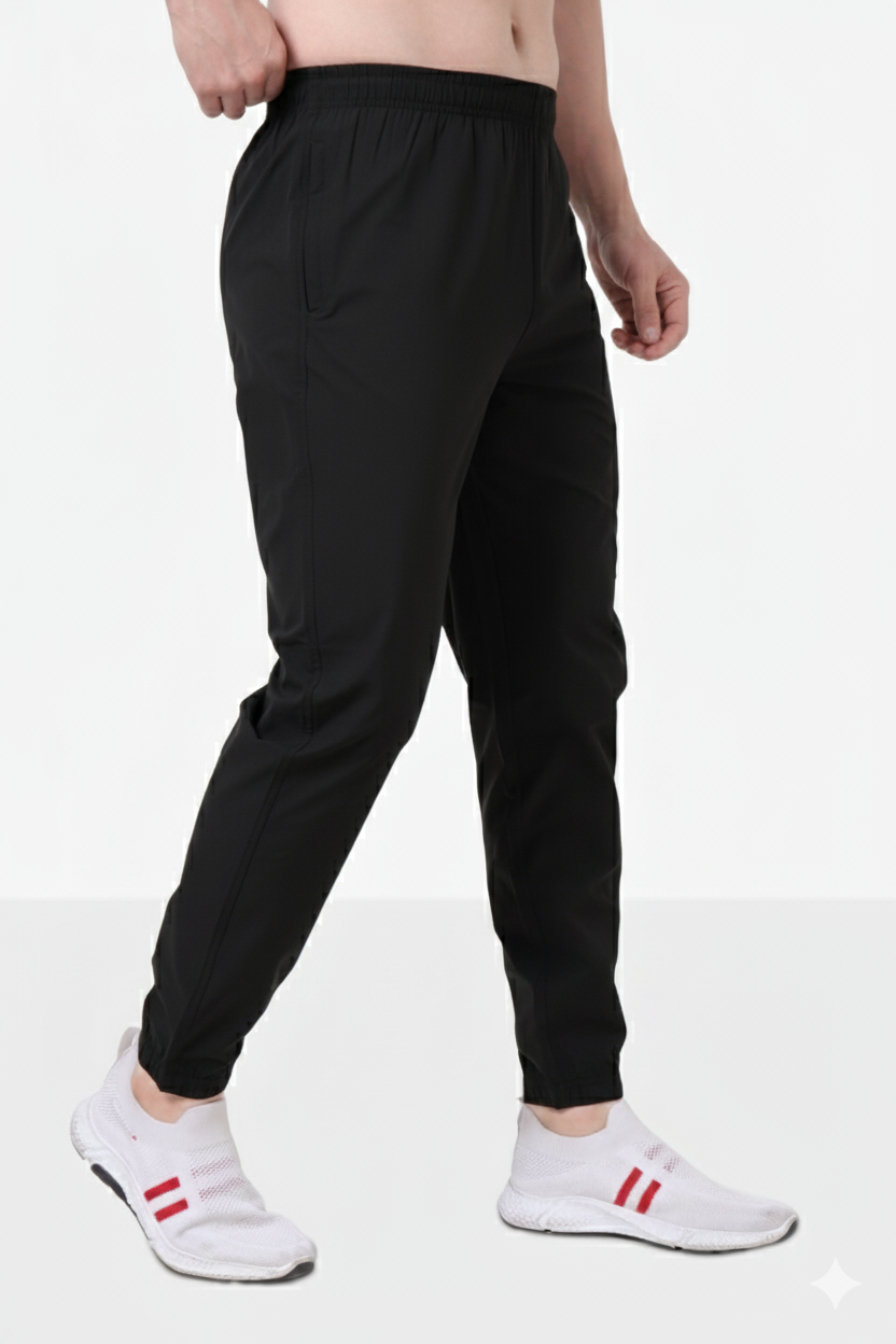 Ultra-Light Cargo Pants Black