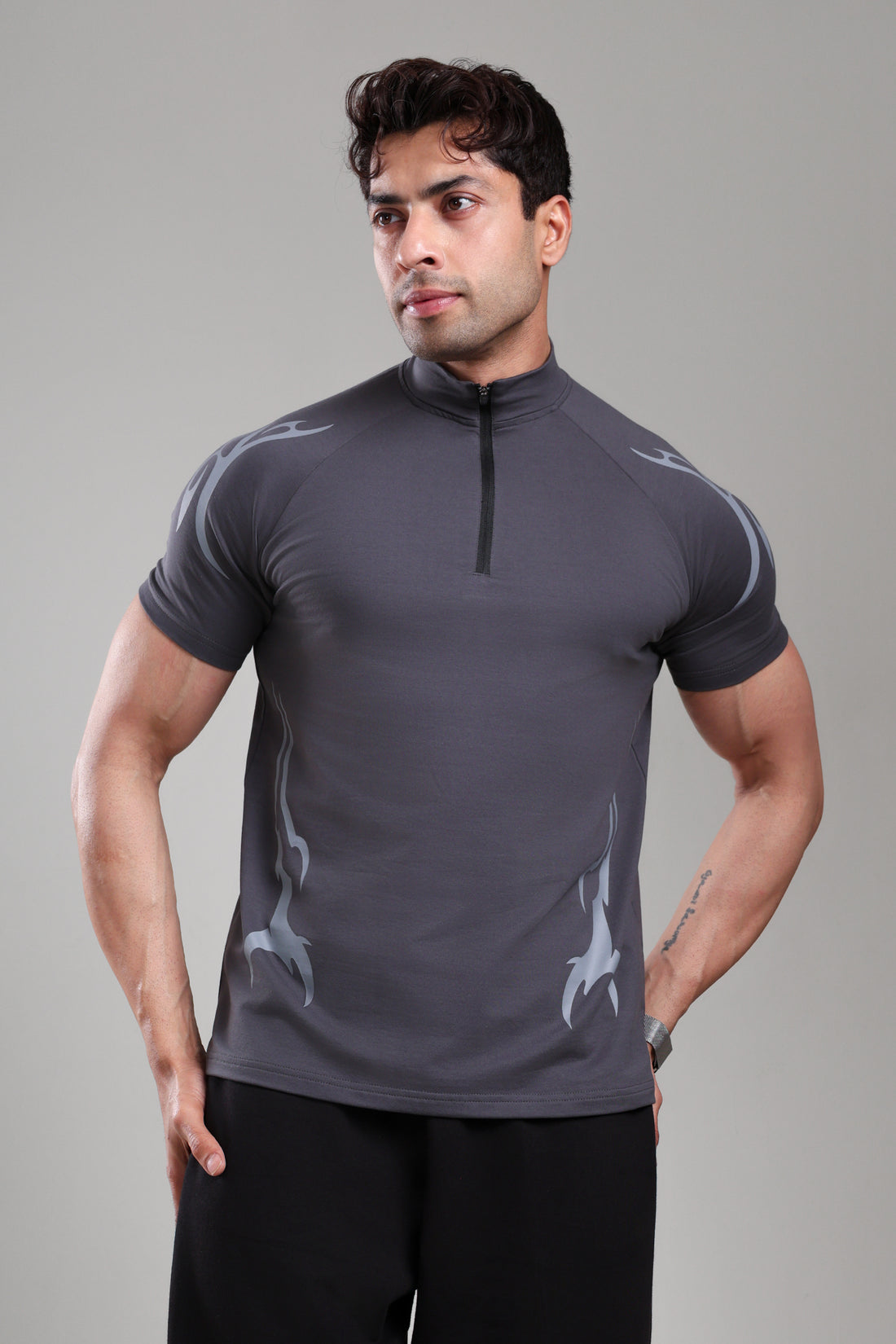 GROW ShadowTribe Zip Tshirt Dark Grey