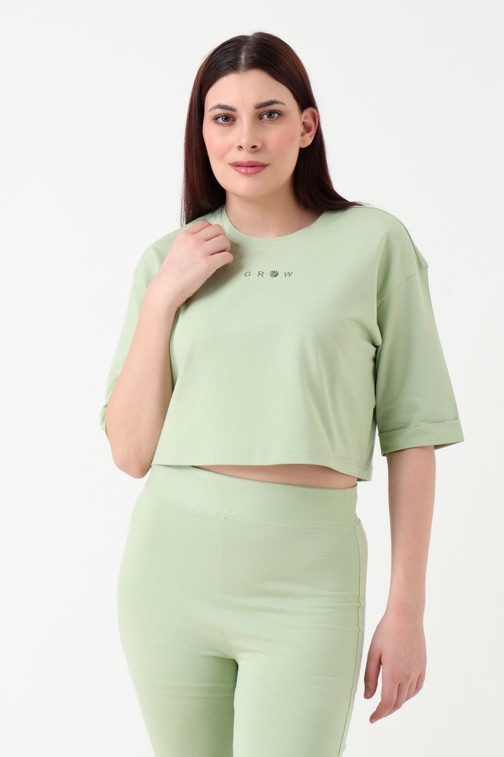 Ease Oversized Crop Top Pista
