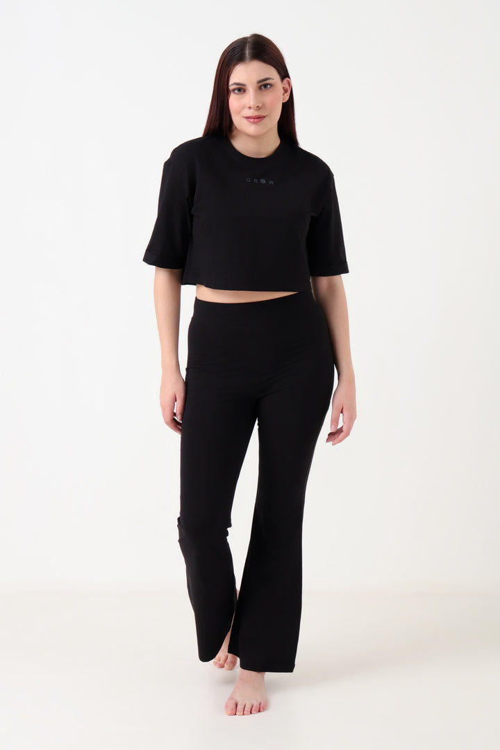 Ease Oversized Crop Top Black