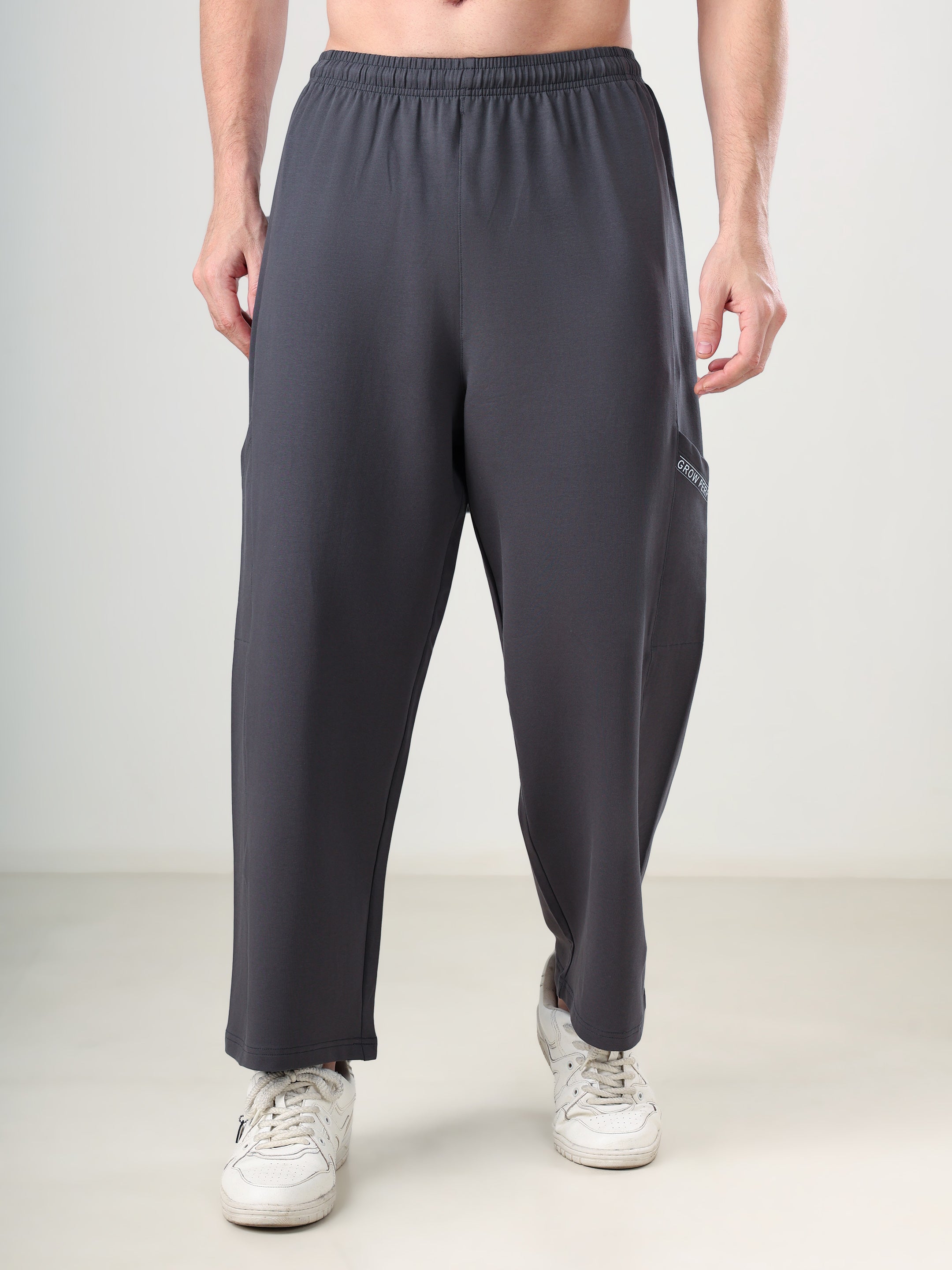 Grow Performance Wide Joggers Dark Grey