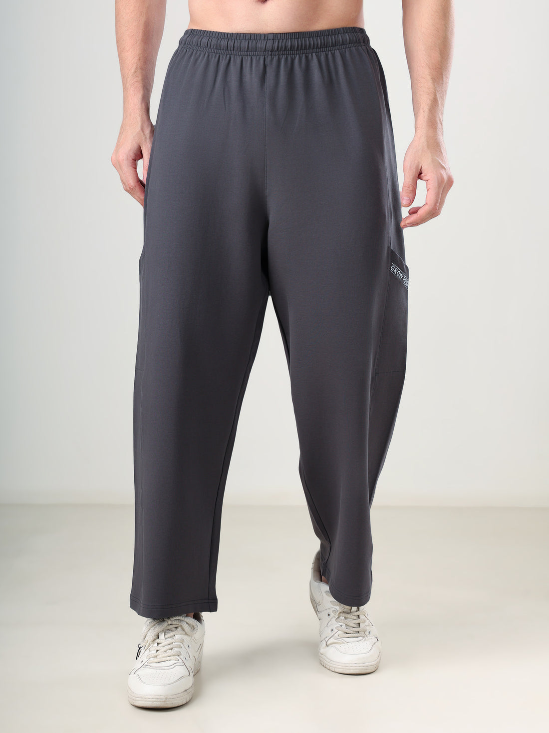 Grow Performance Wide Joggers Dark Grey