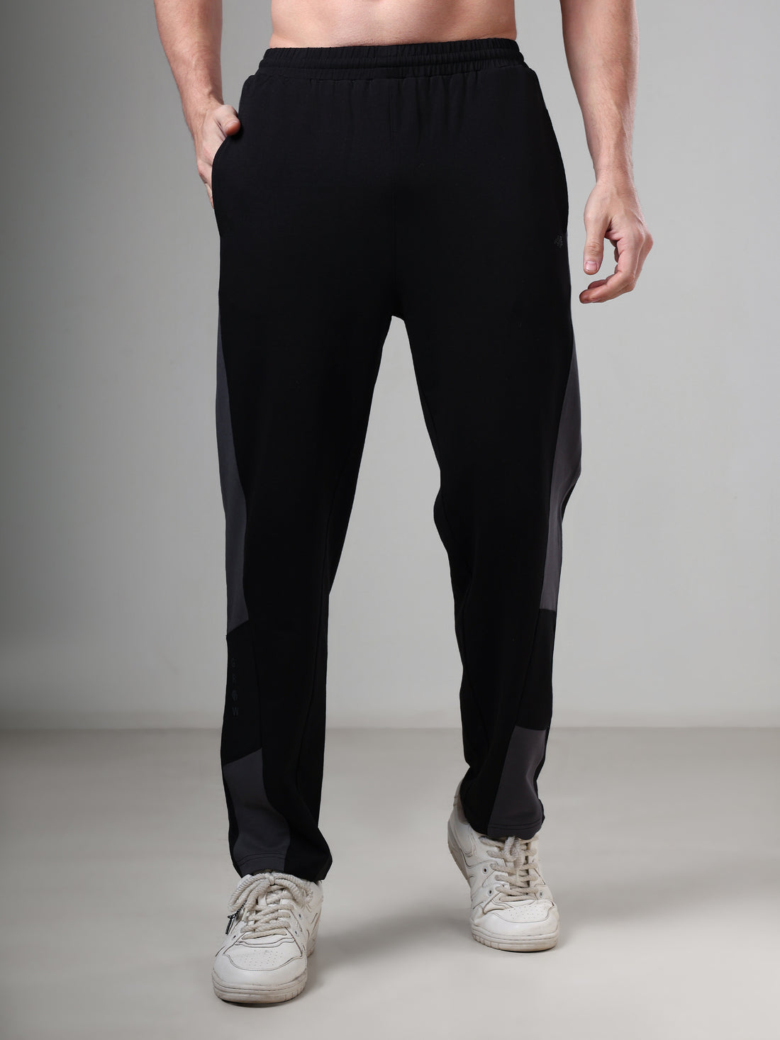 Grow Knitted Terry joggers Black Grey