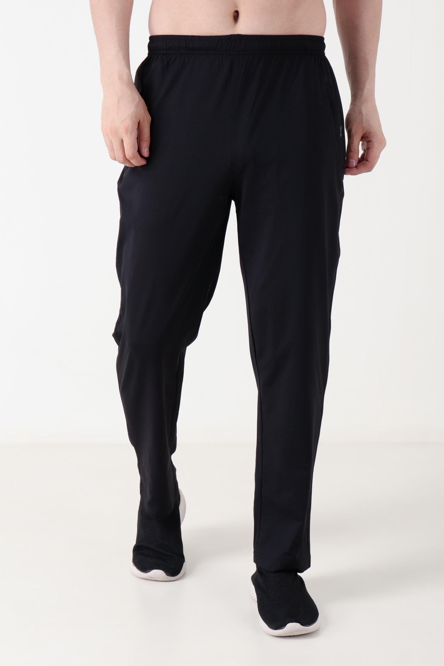 GROW Relaxed Comfy Joggers Black