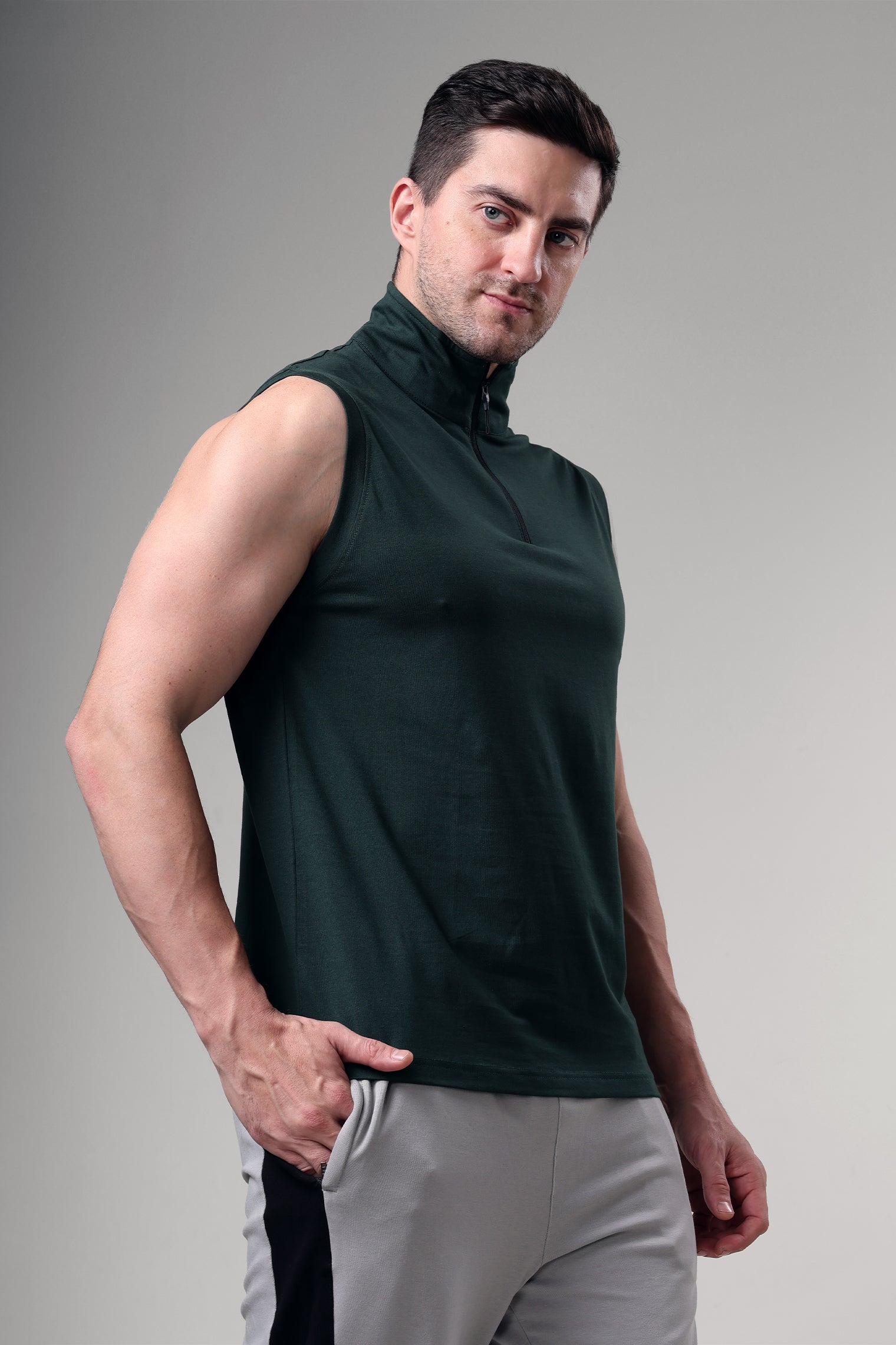 Grow 1/4 Zip Sleeveless Sweater Vest Bottle green
