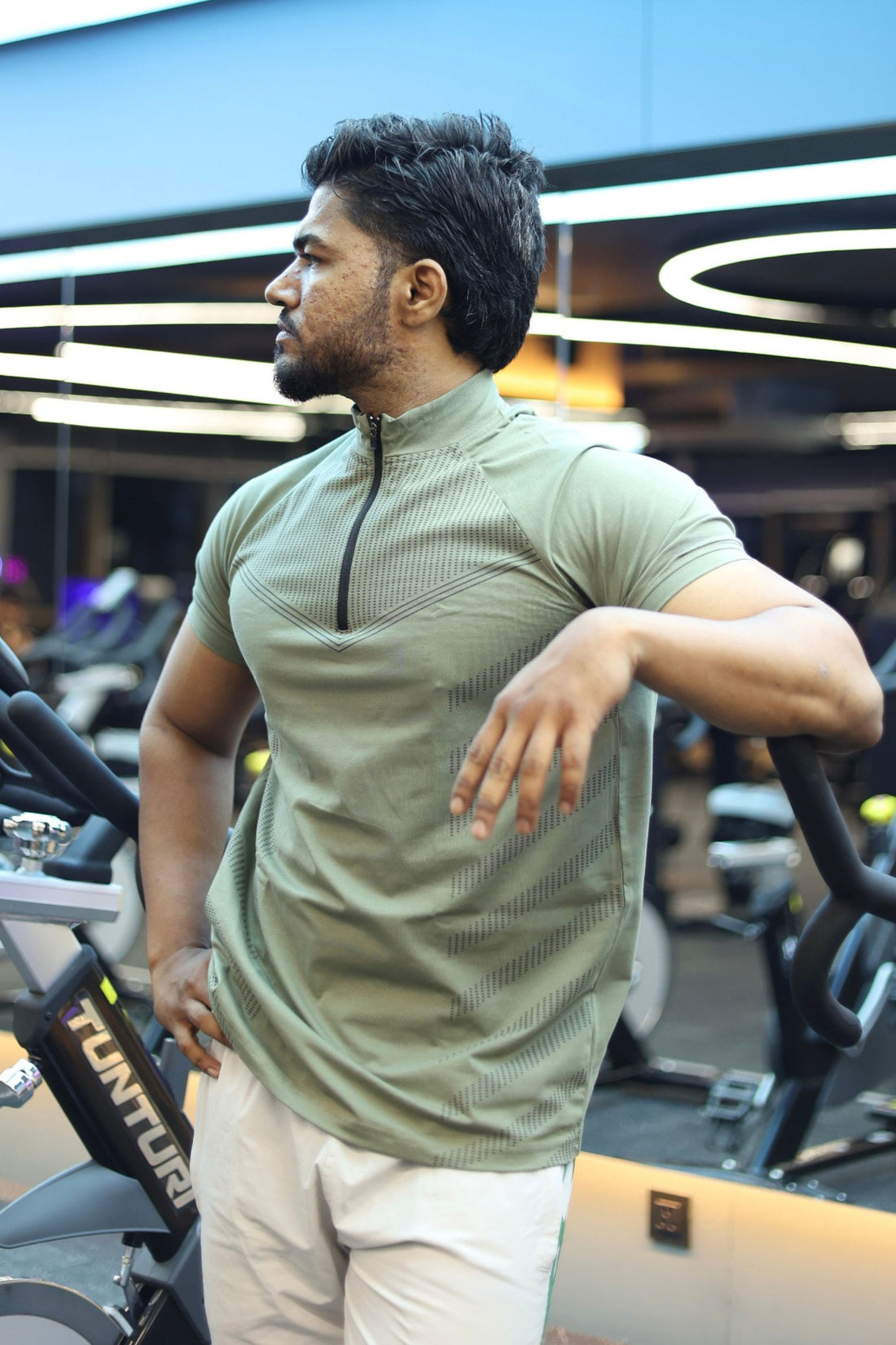 Grow AeroFlex Quarter Zip T-Shirt Mid Grey
