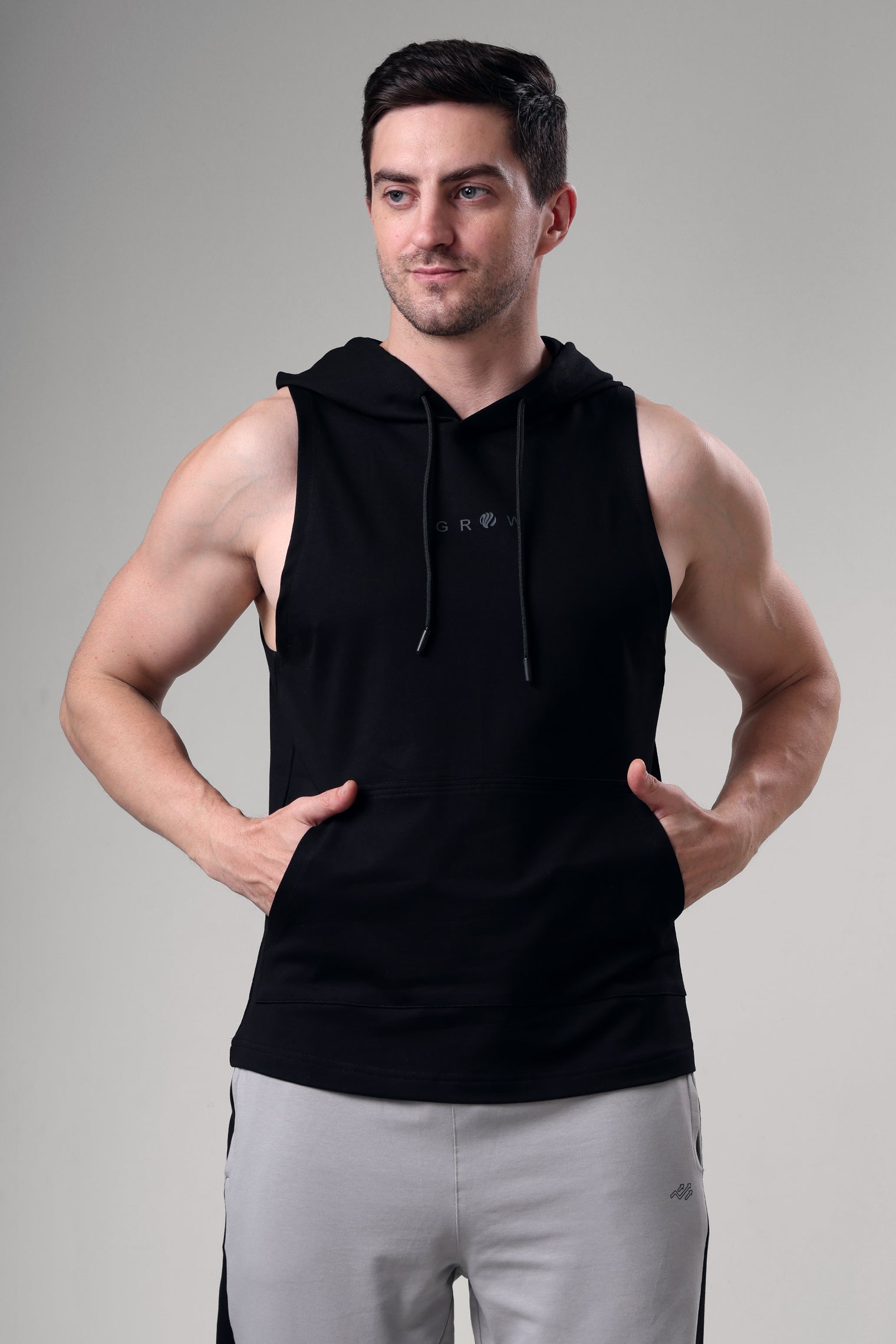 Grow Sleeveless Hoodie Black