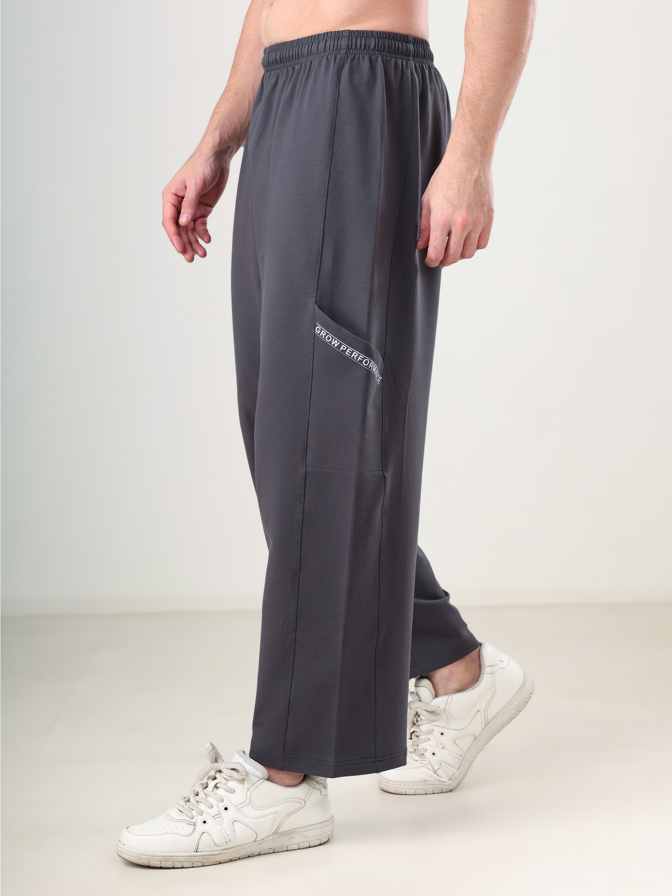 Grow Performance Wide Joggers Dark Grey