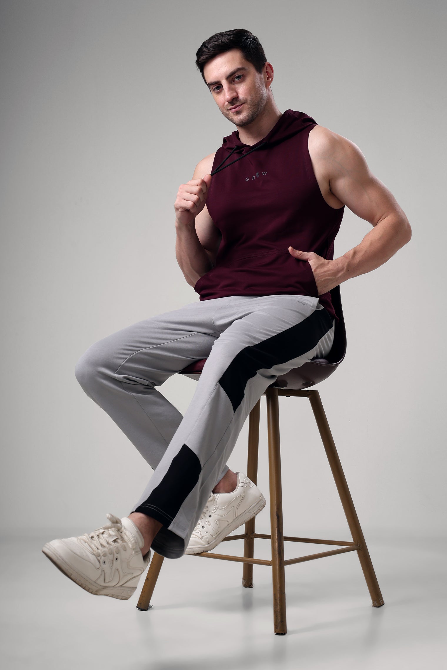 Grow Sleeveless Hoodie Wine