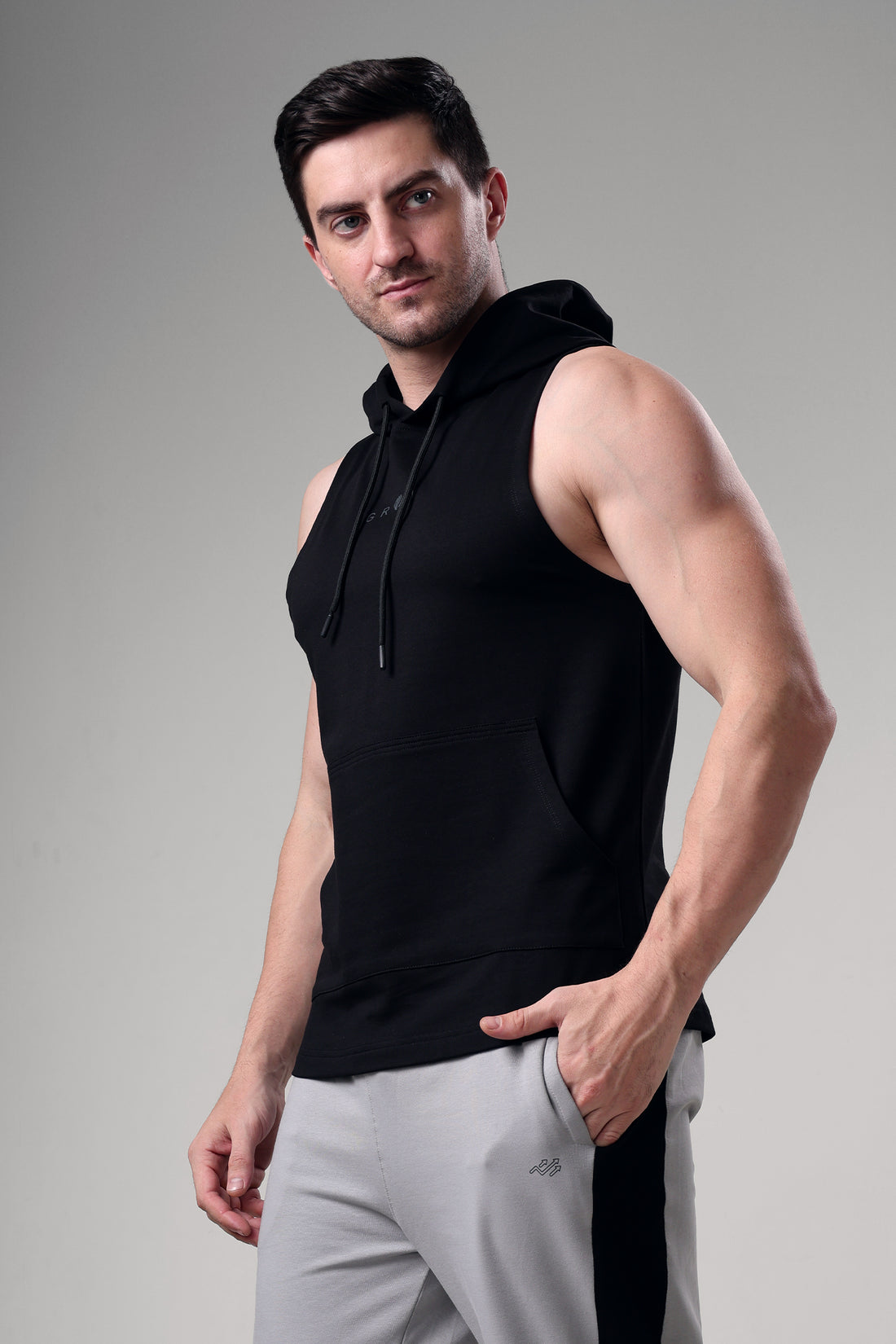 Grow Sleeveless Hoodie Black