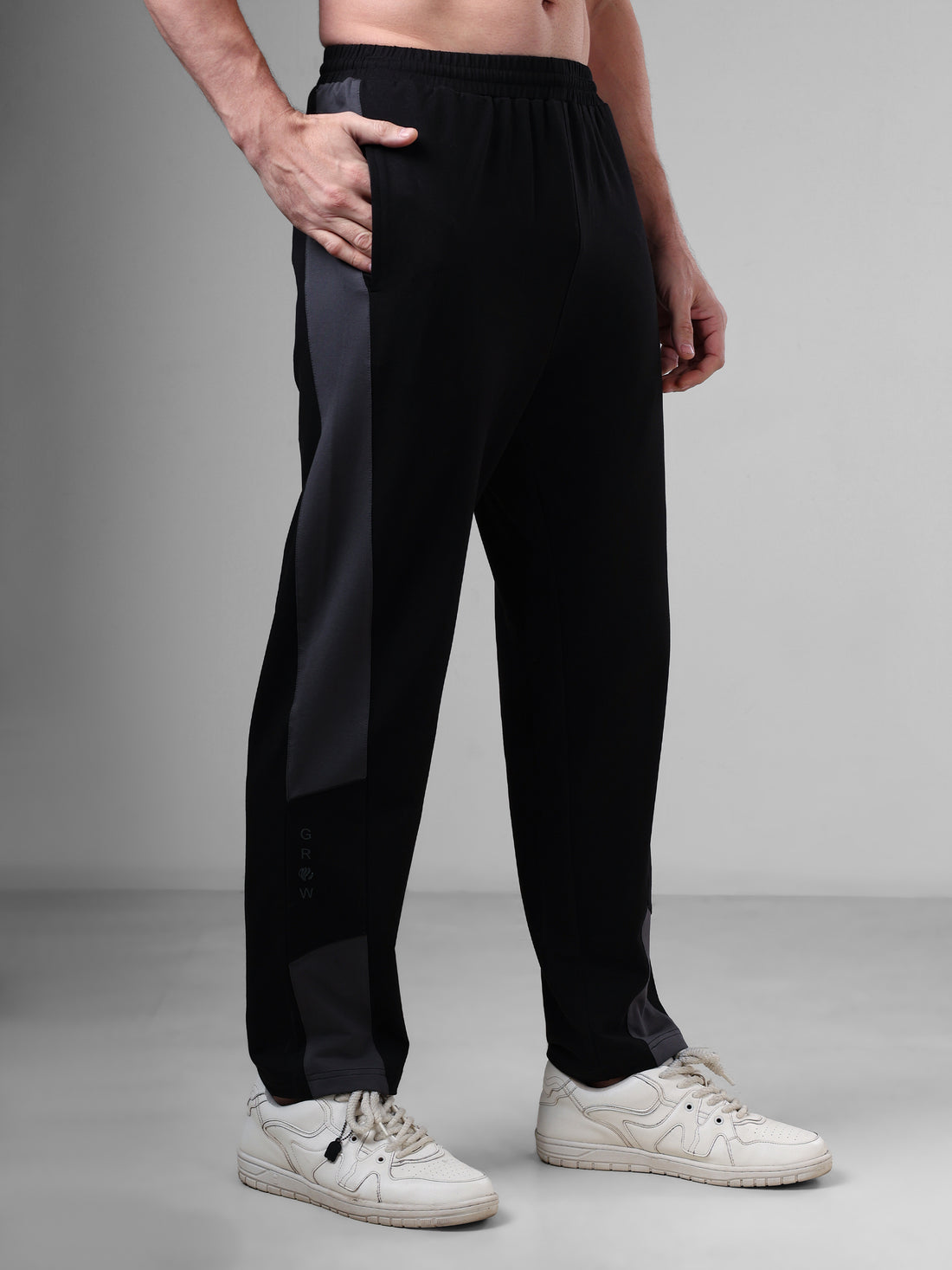 Grow Knitted Terry joggers Black Grey