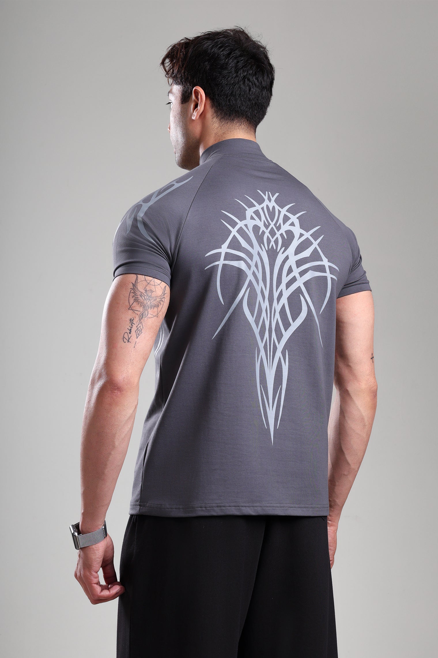 GROW ShadowTribe Zip Tshirt Dark Grey