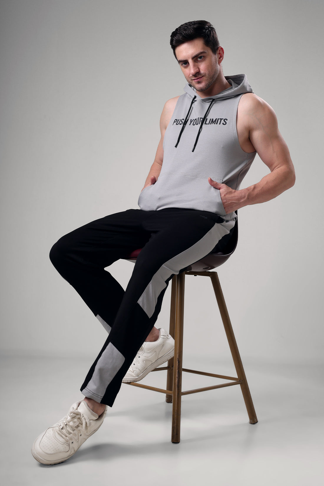 Push Sleeveless Hoodie Light Grey