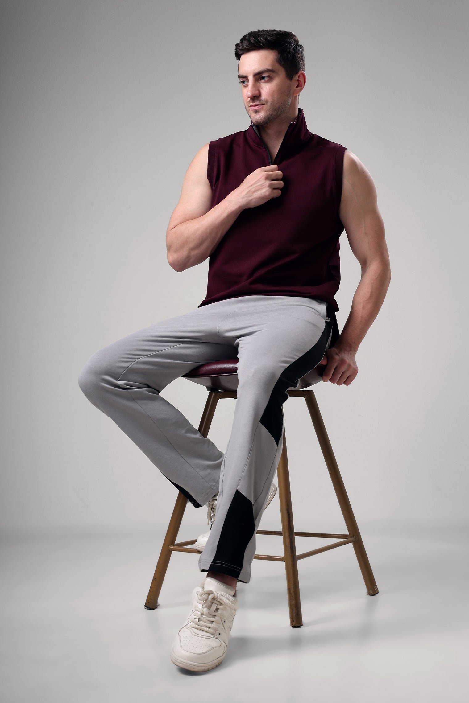 Grow 1/4 Zip Sleeveless Sweater Vest Wine