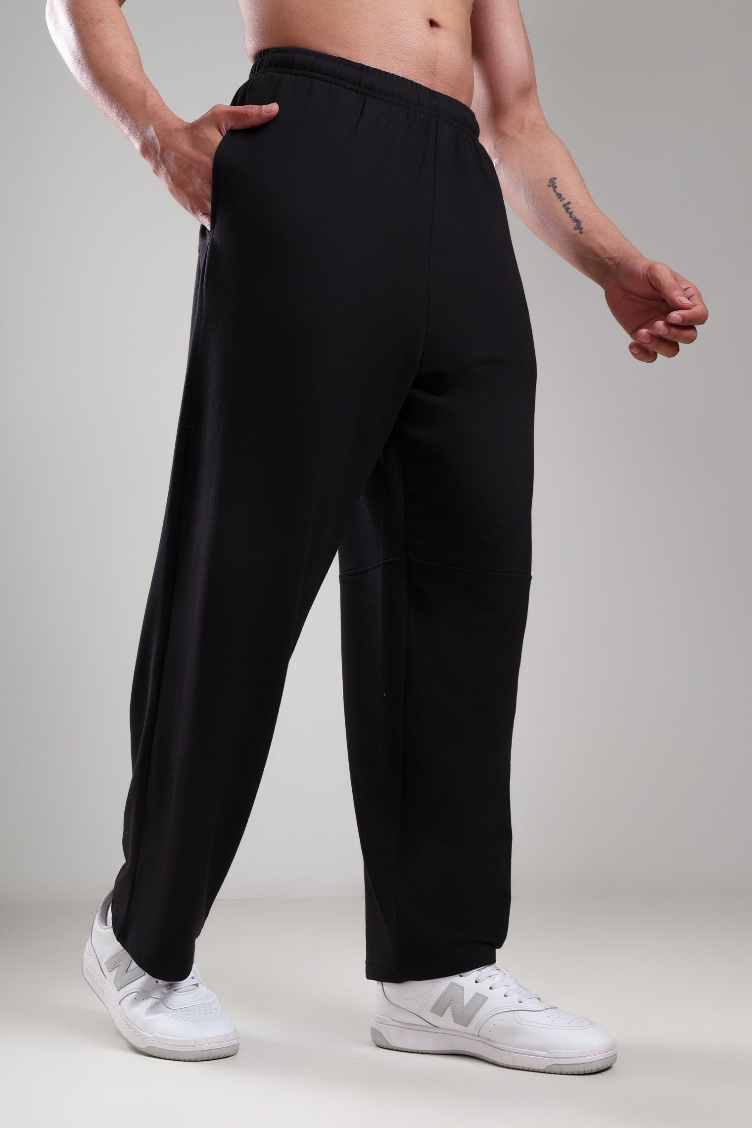 GROW AlphaRelax Joggers Black