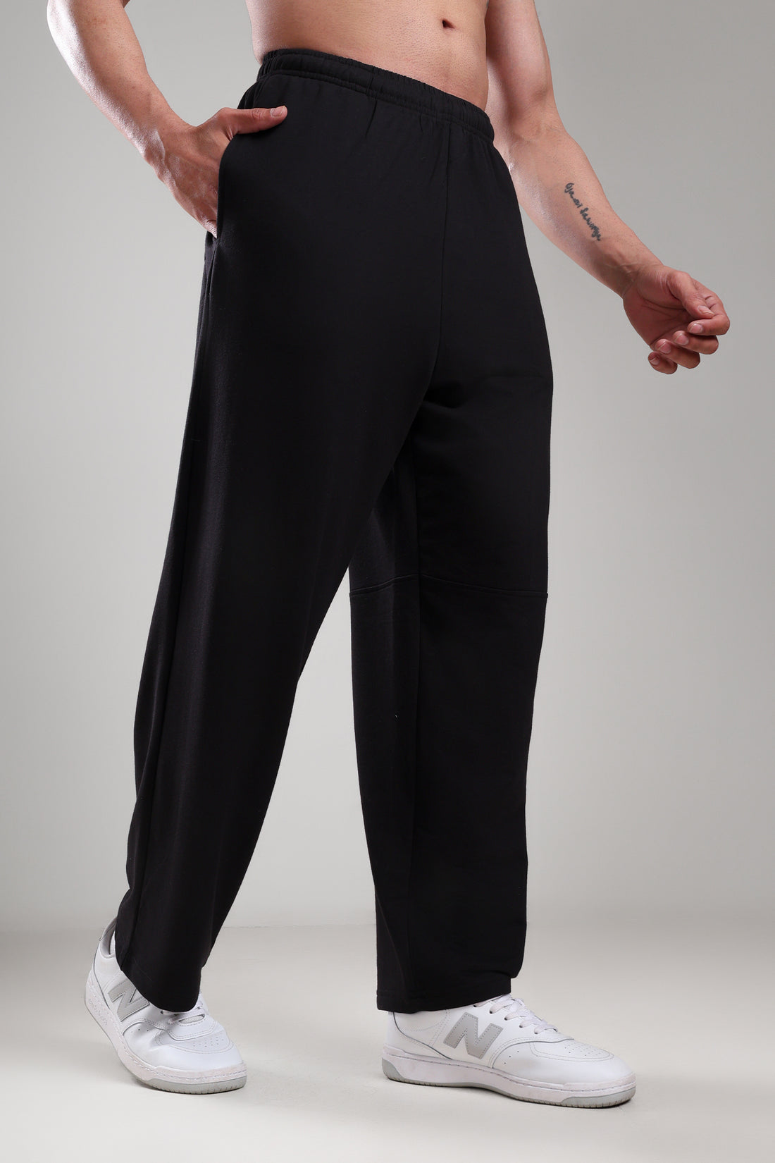 GROW AlphaRelax Joggers Black