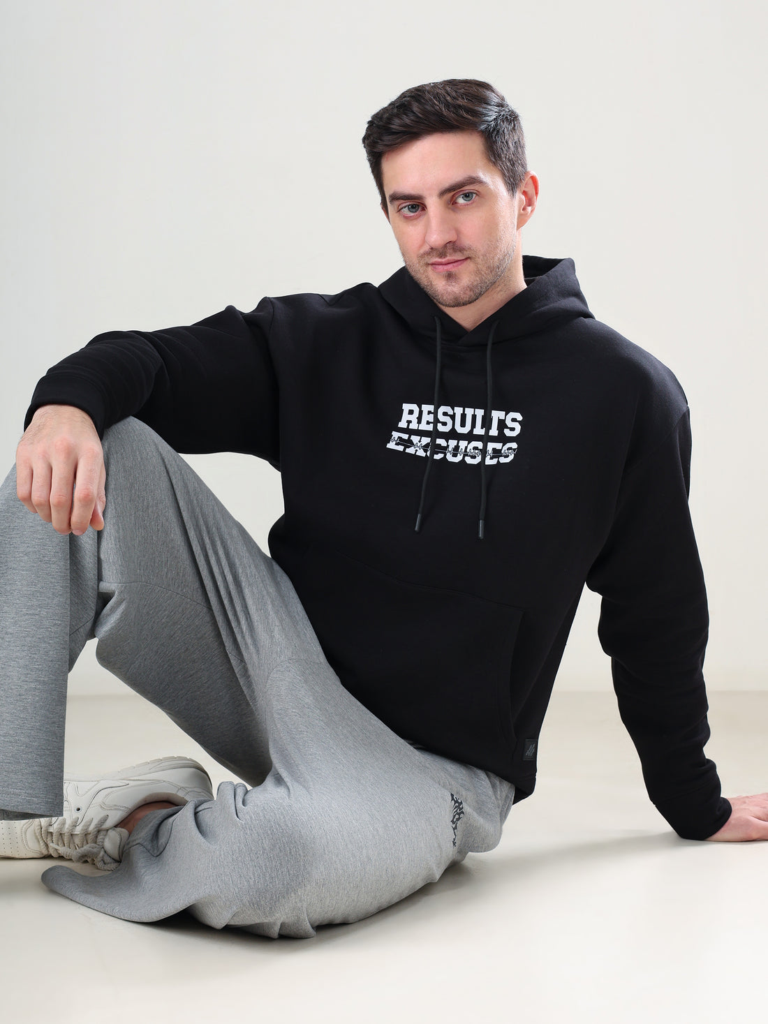 Result Oversize Hoodie Black