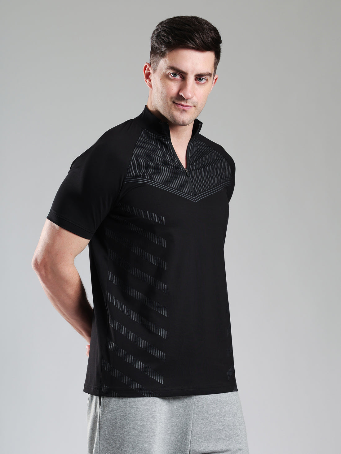 Grow AeroFlex Quarter Zip T-Shirt Black