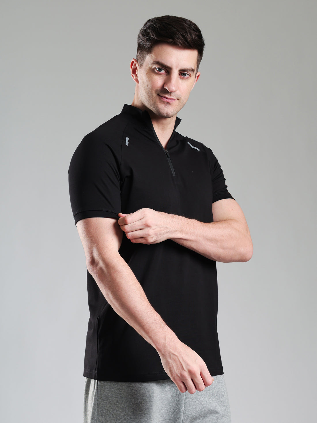 Raglan Quarter Zip Half Sleeves Tshirt Black