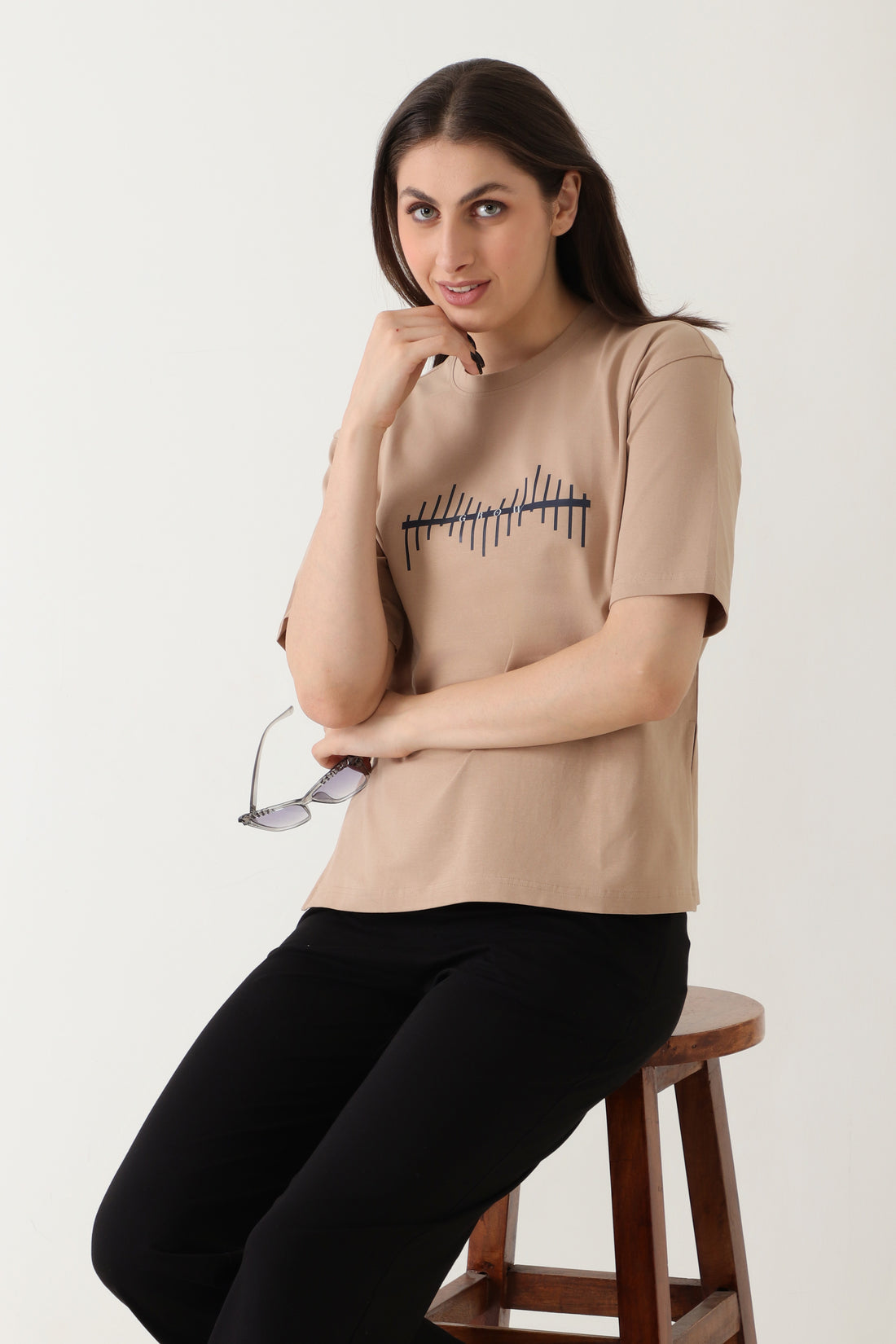 Slit & Chill Tee Barely Beige