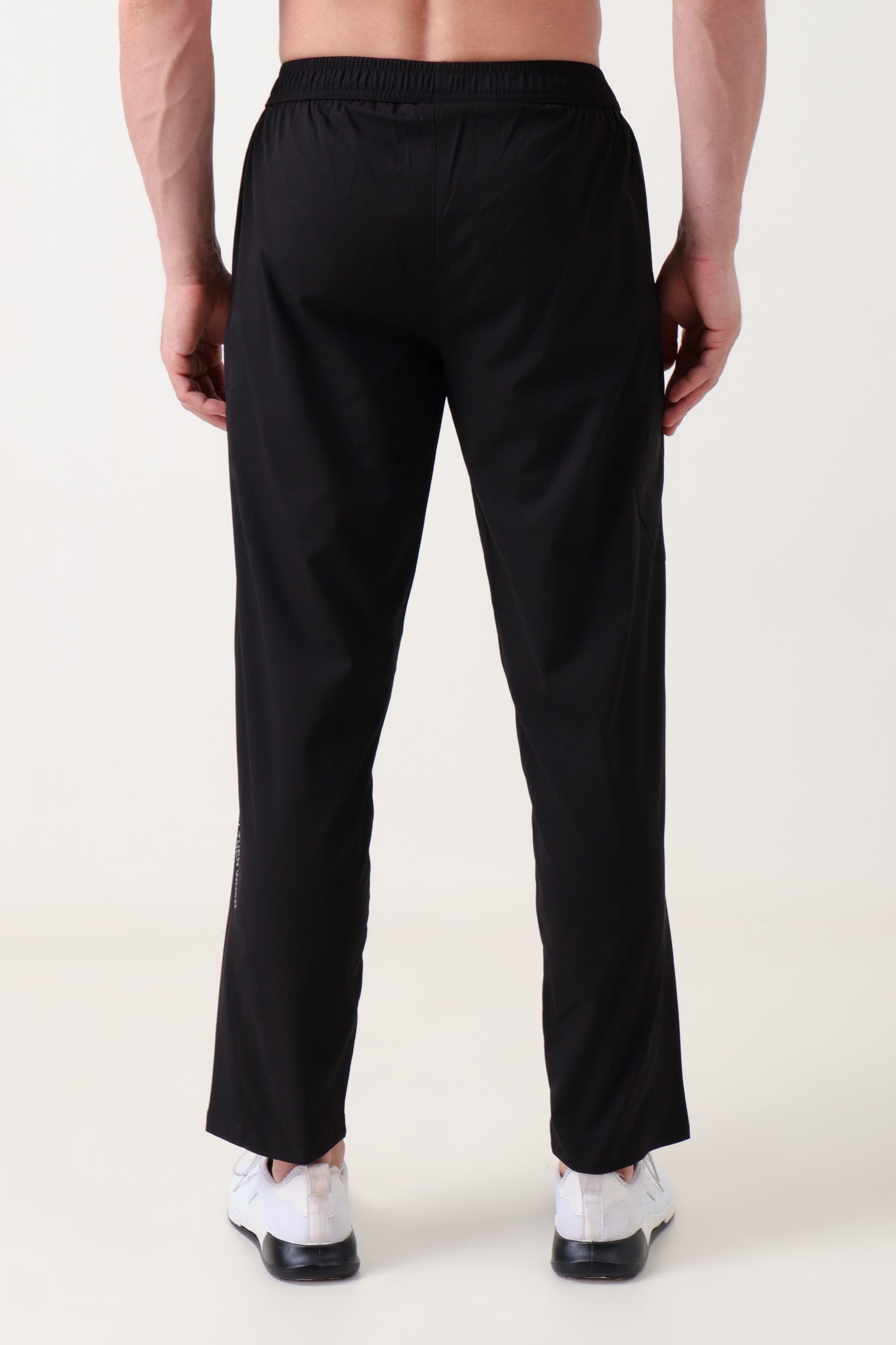 Elasto Cargo Joggers Black