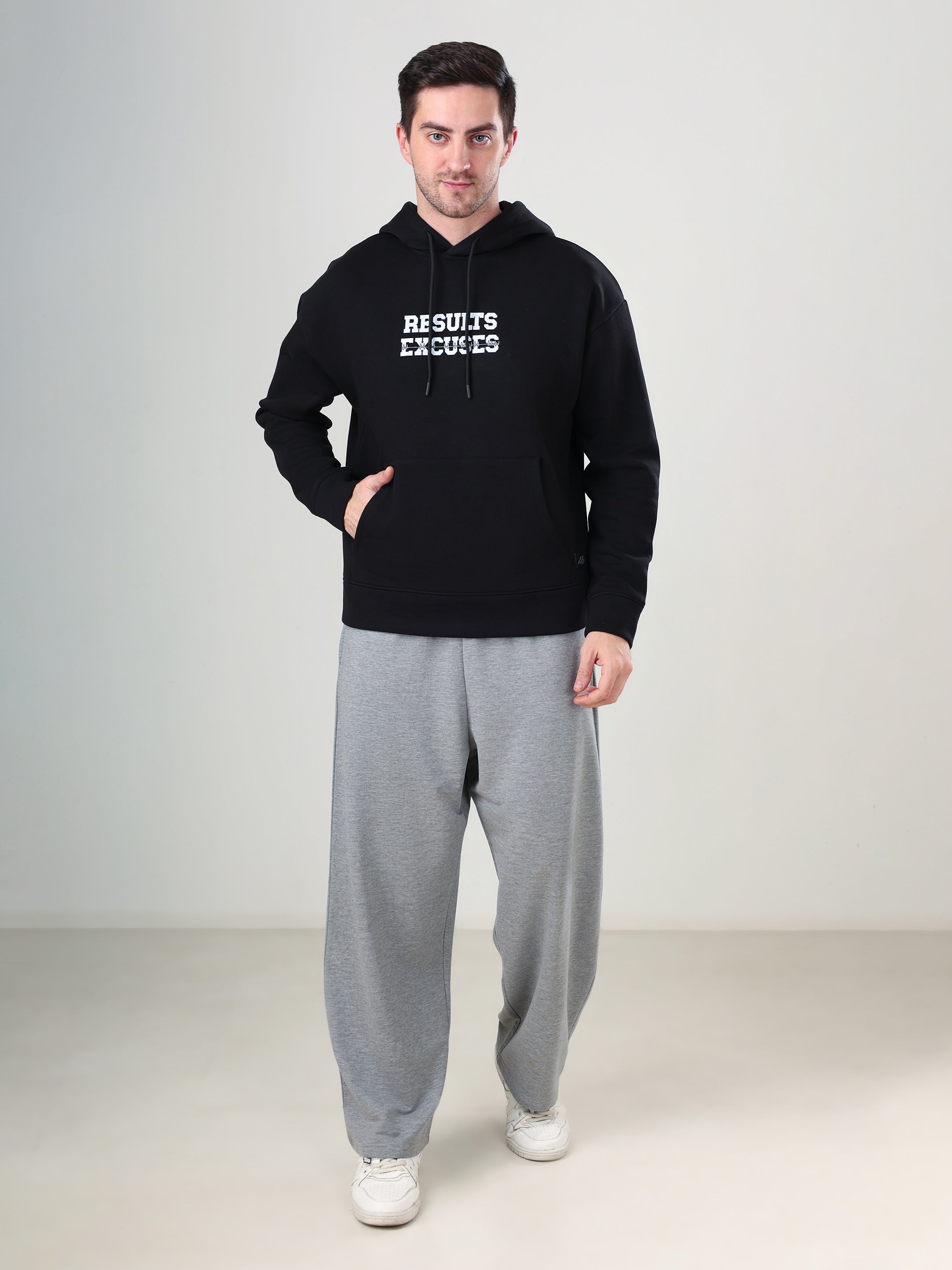 Result Oversize Hoodie Black