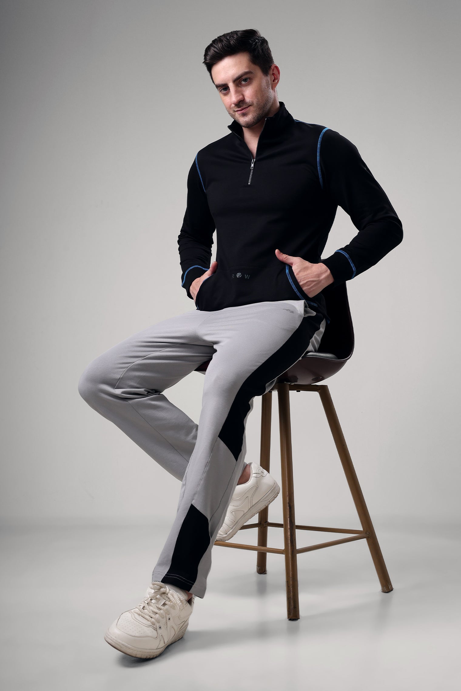 Grow 5T Pullover Black