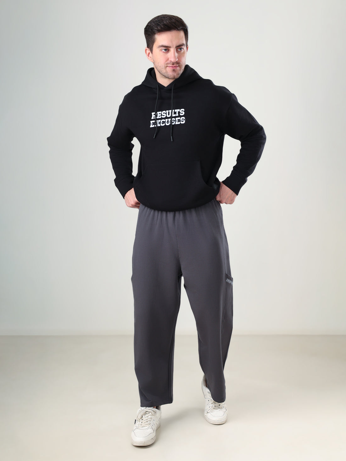 Grow Performance Wide Joggers Dark Grey