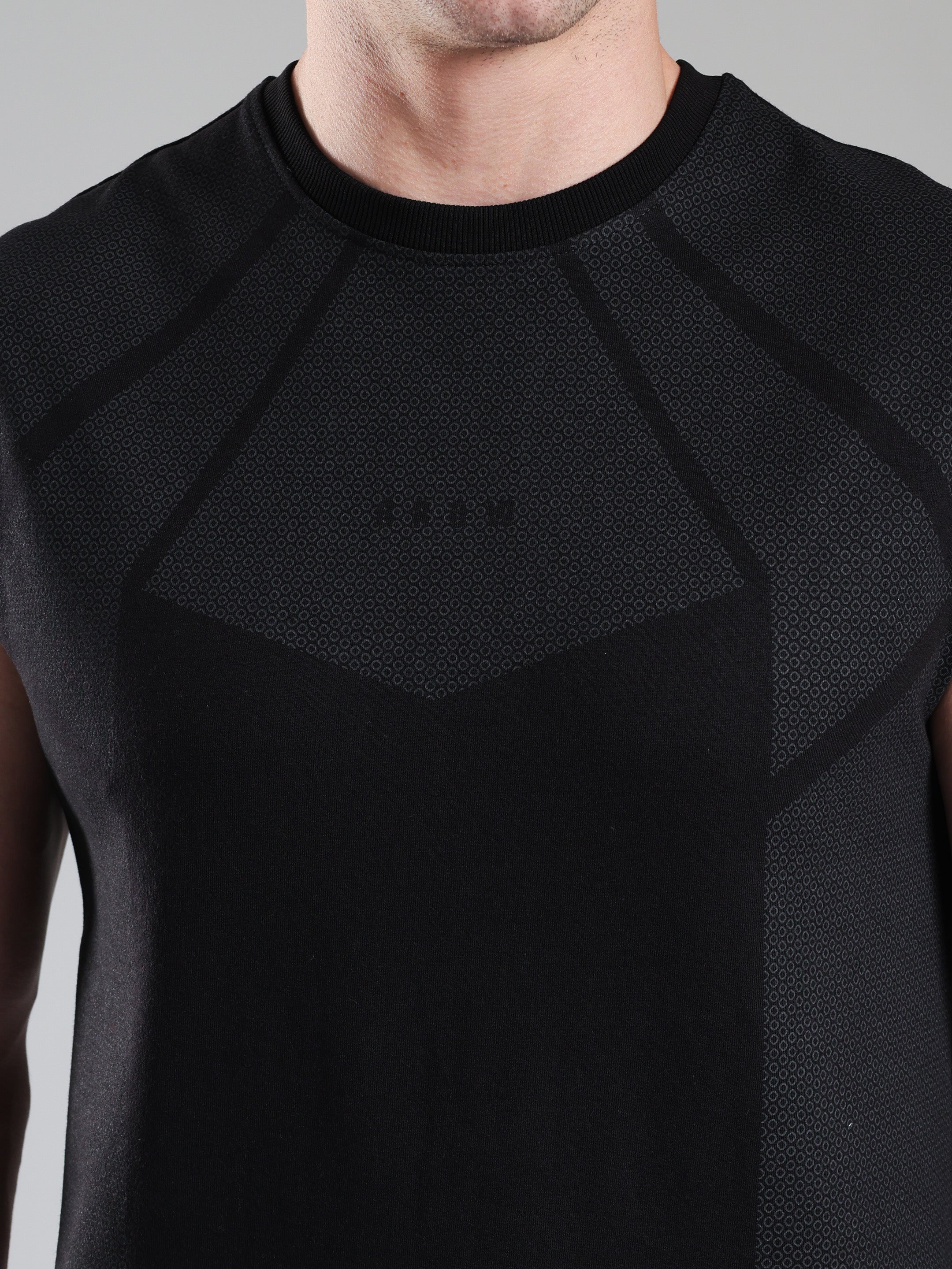 Grow Revenge Capsleeves Tee Black
