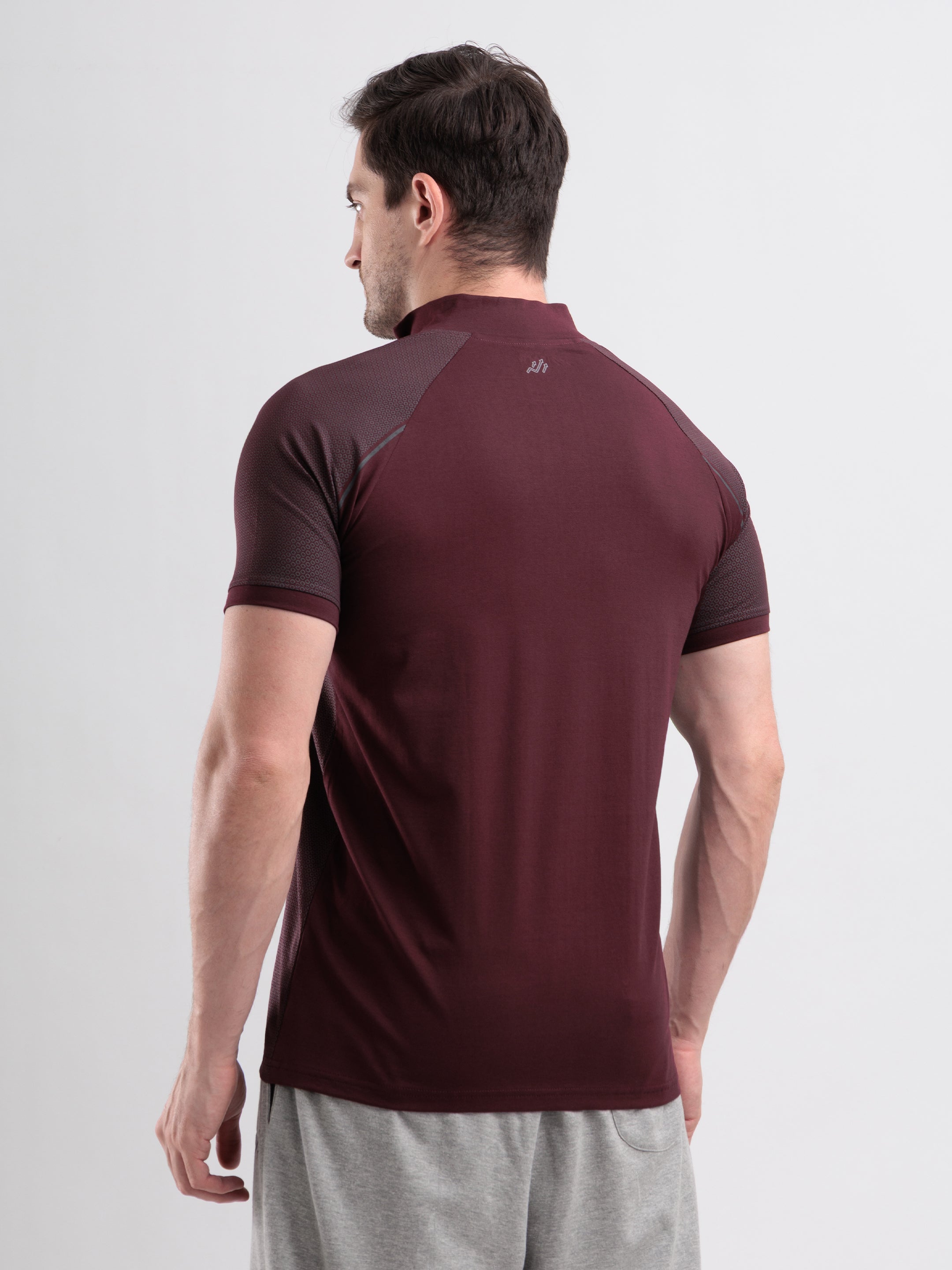 GROW Elevate Quarter Zip Tee Wine