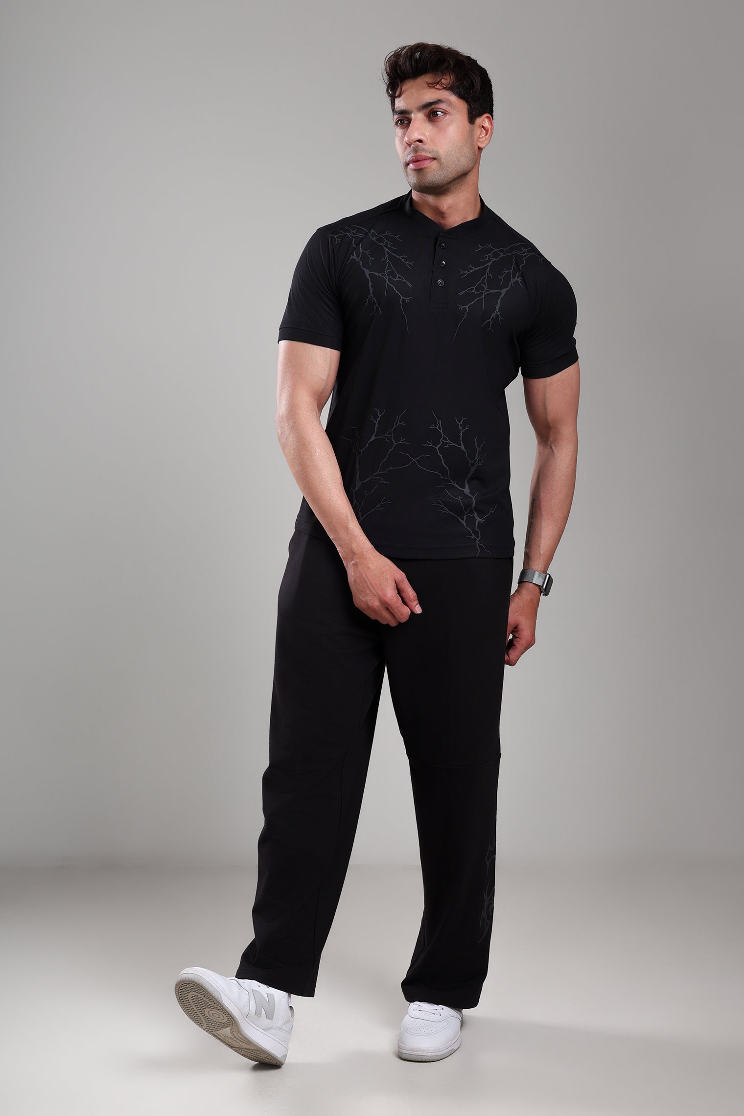 GROW Luxe Henley T-Shirt Black