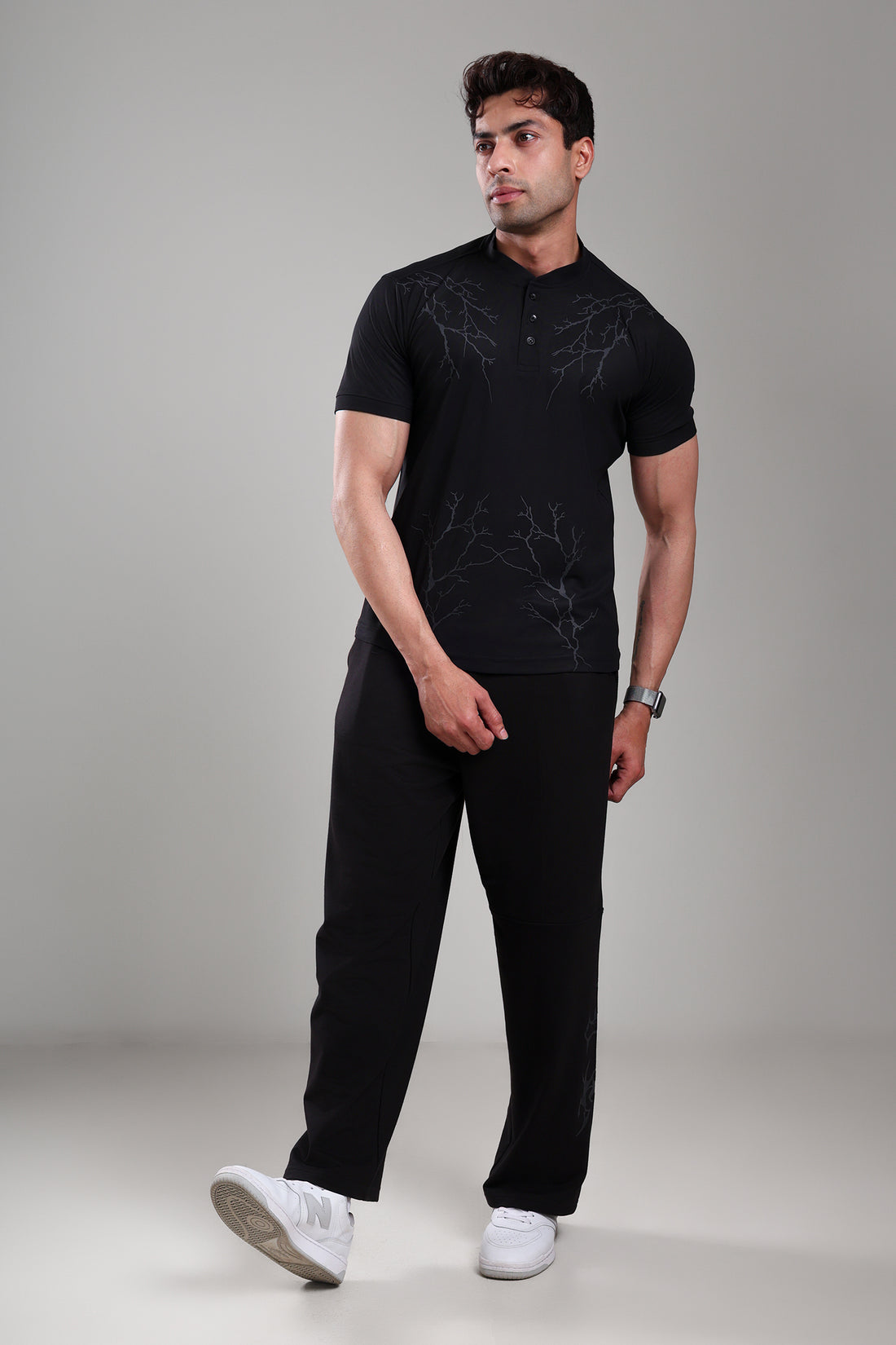 GROW Luxe Henley T-Shirt Black