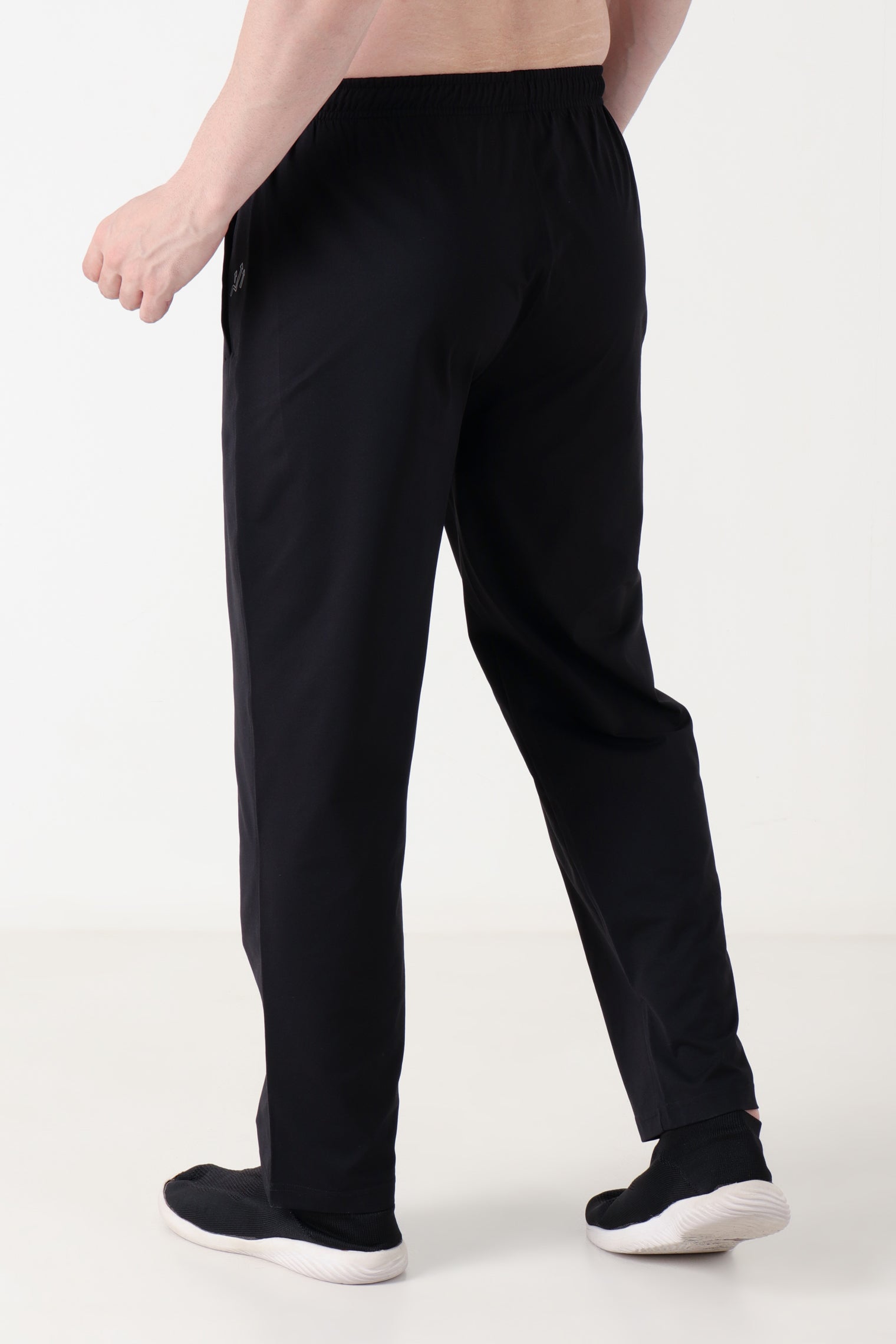 GROW Relaxed Comfy Joggers Black