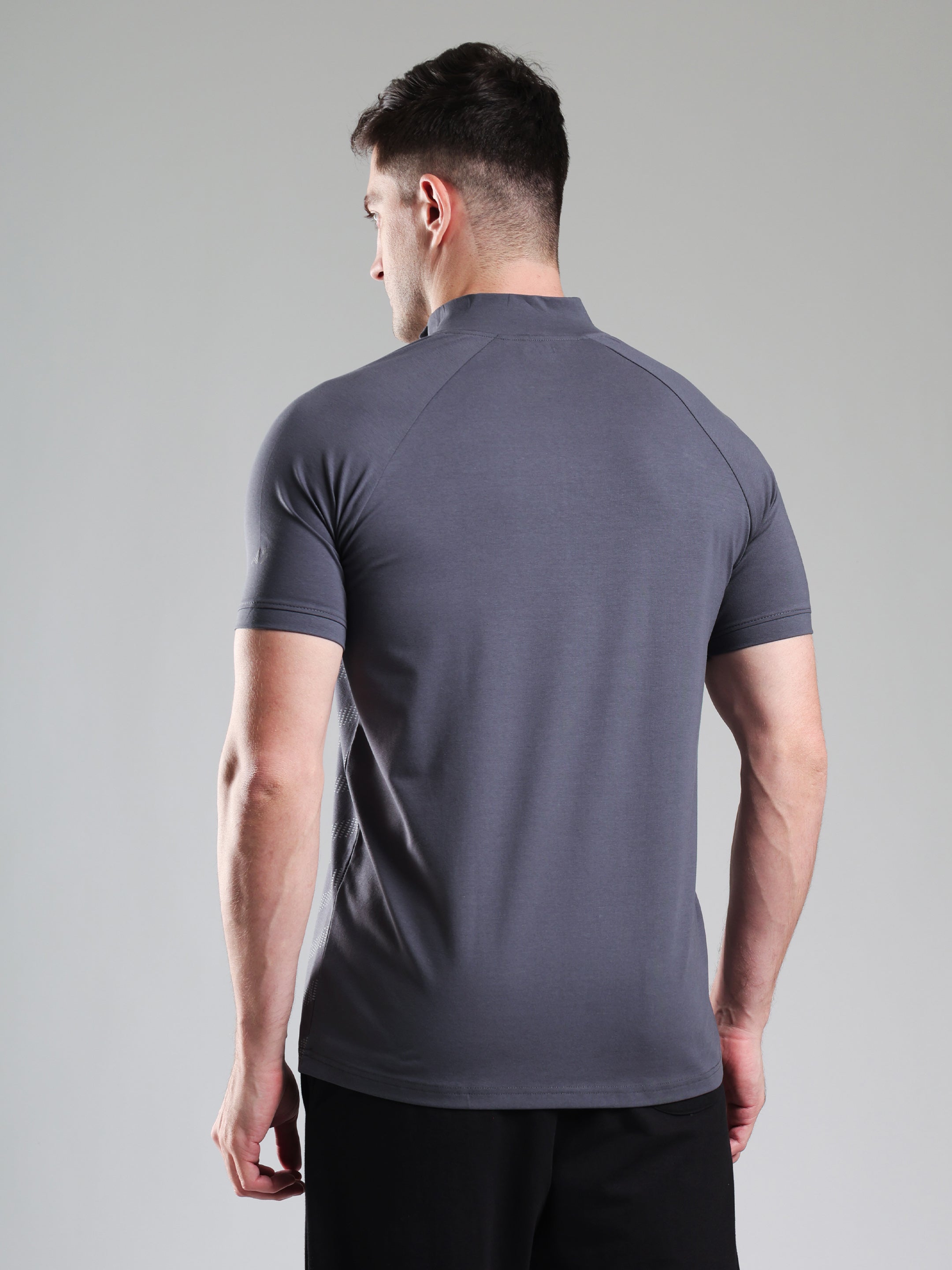 Grow AeroFlex Quarter Zip T-Shirt Dark Grey