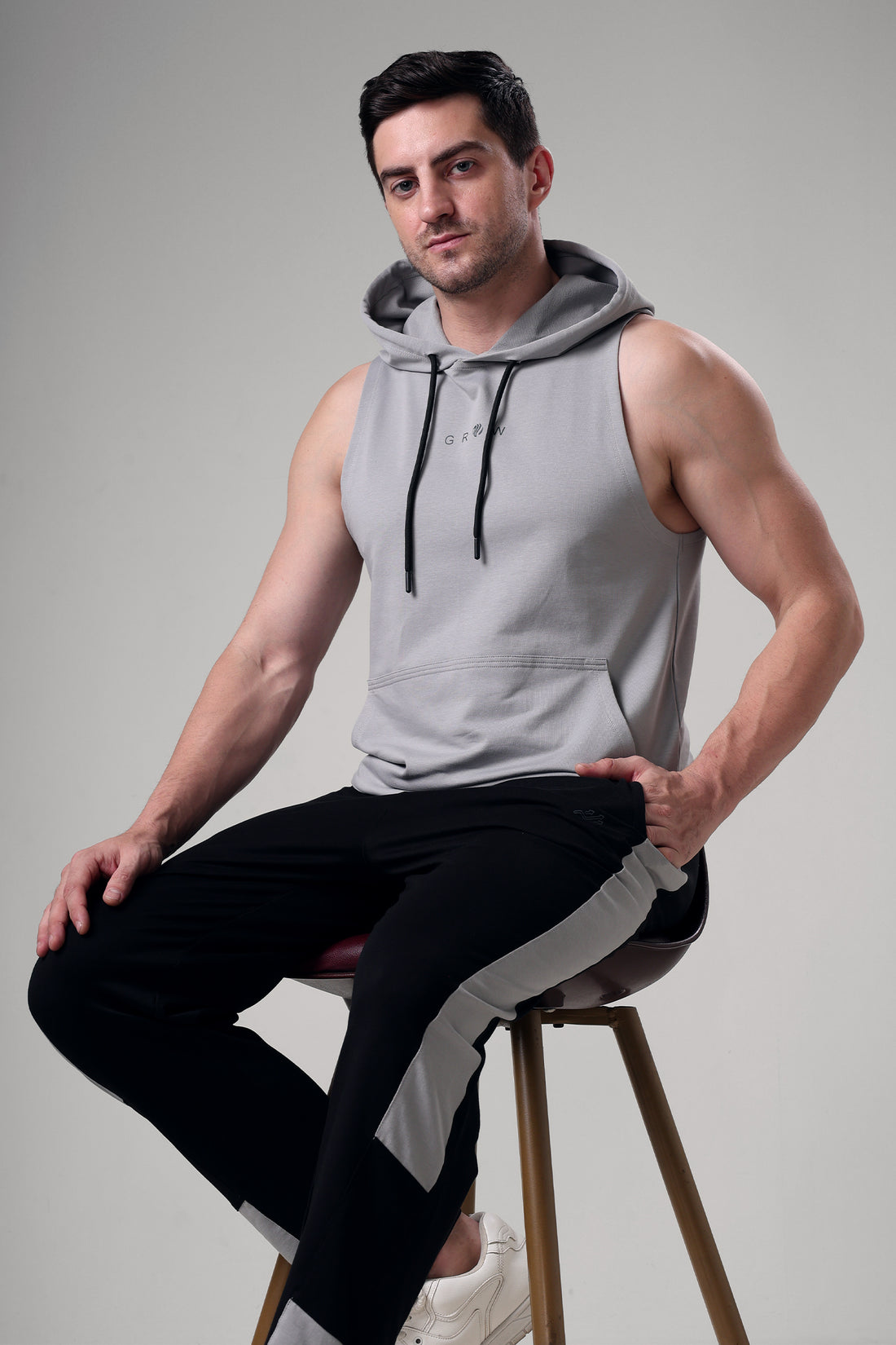 Grow Sleeveless Hoodie Light Grey