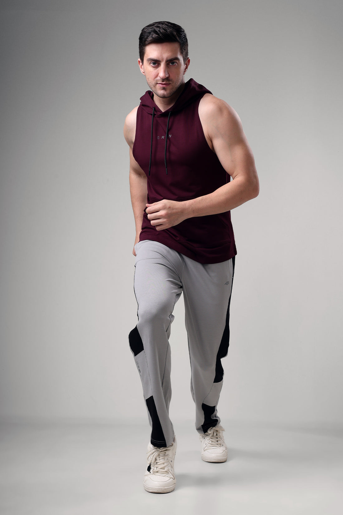 Grow Sleeveless Hoodie Wine