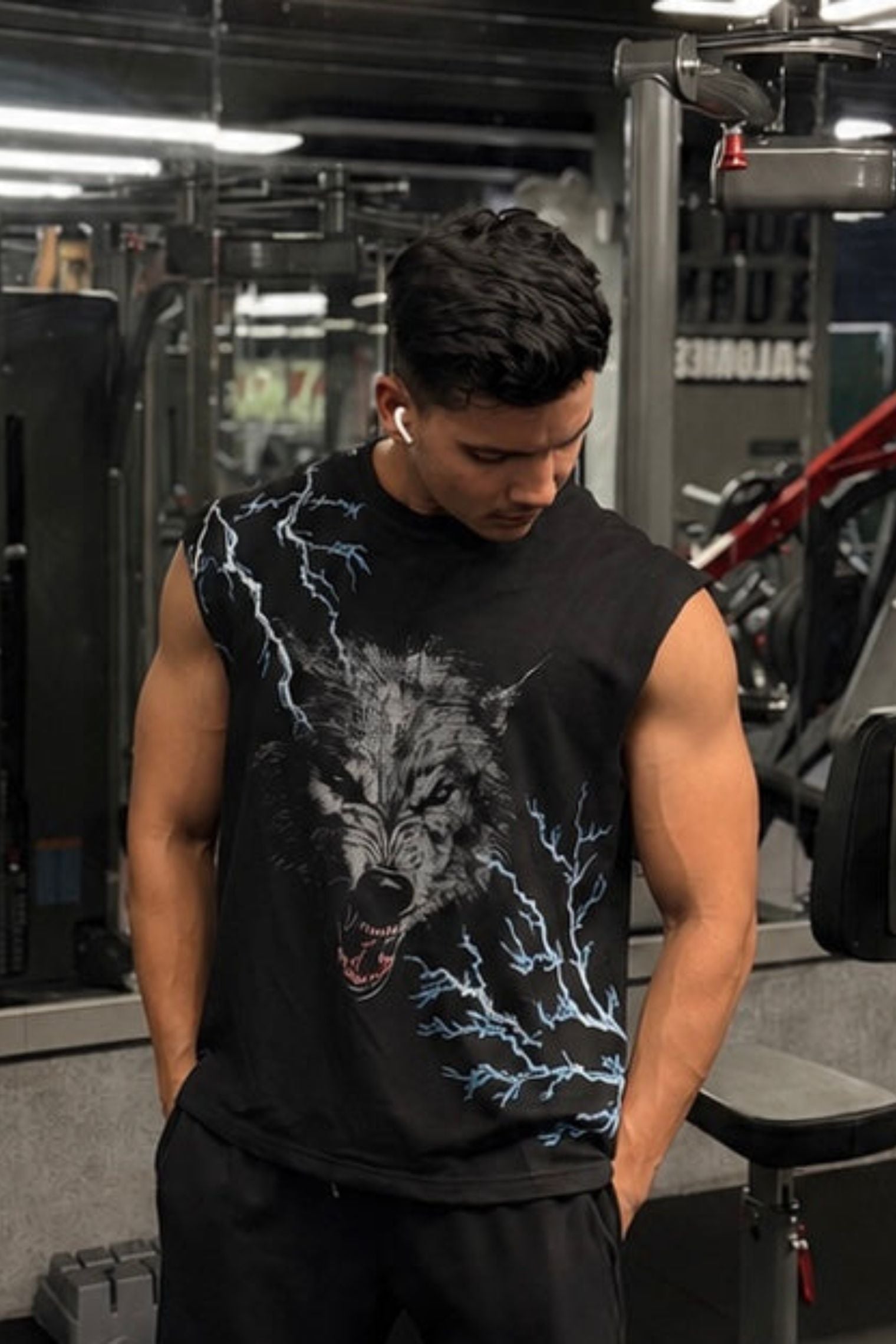 Grow ThunderWolf Capsleeves Tee Black