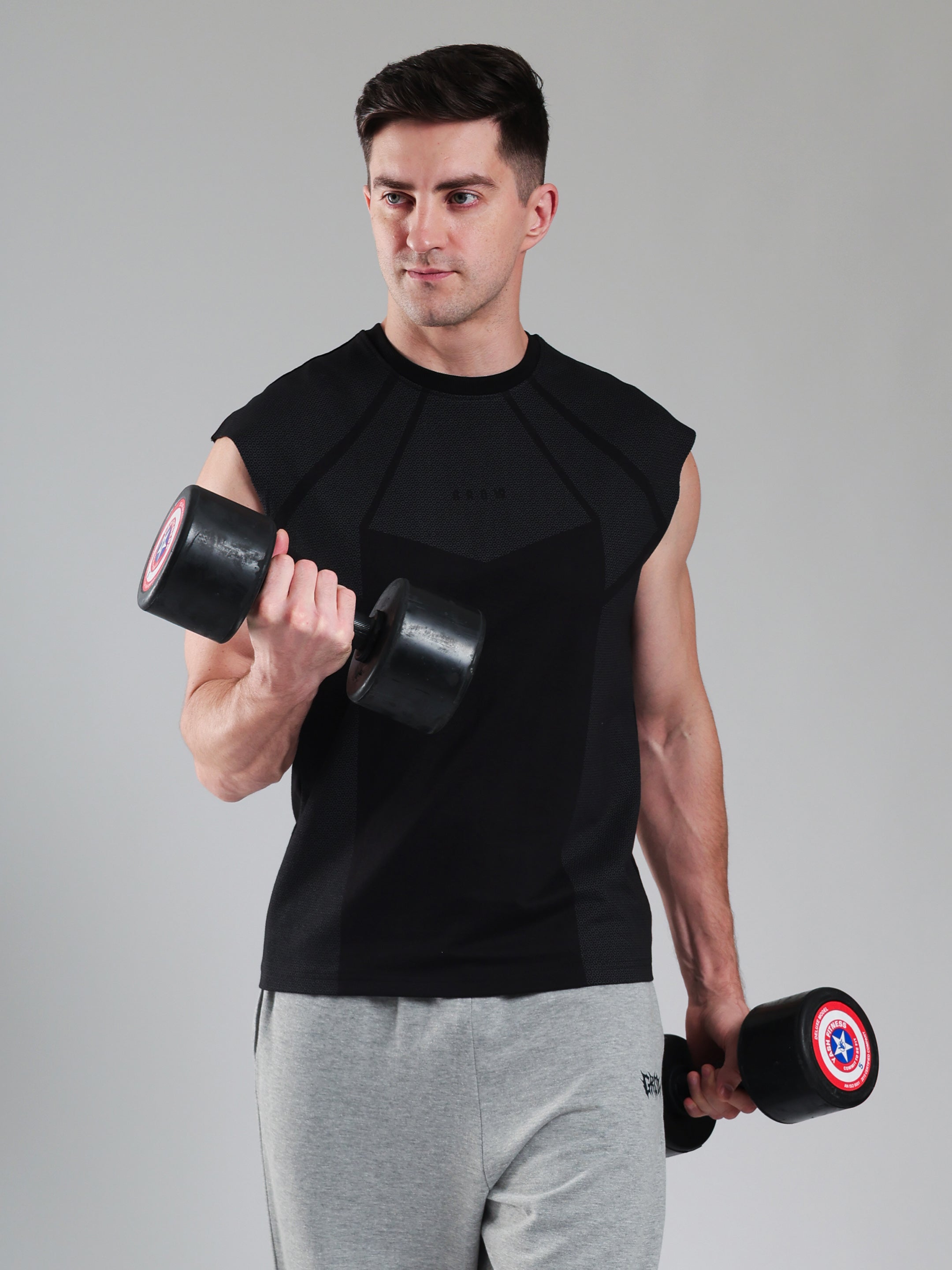 Grow Revenge Capsleeves Tee Black
