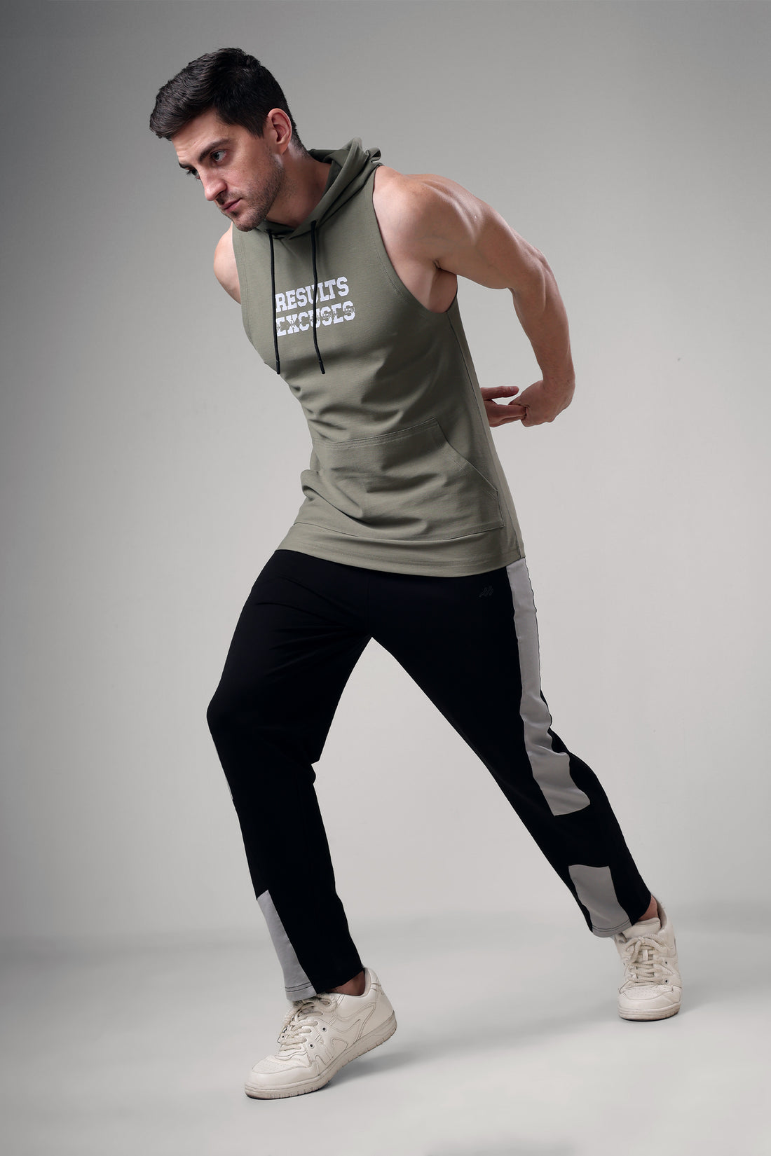 Results Sleeveless Hoodie Mid Grey