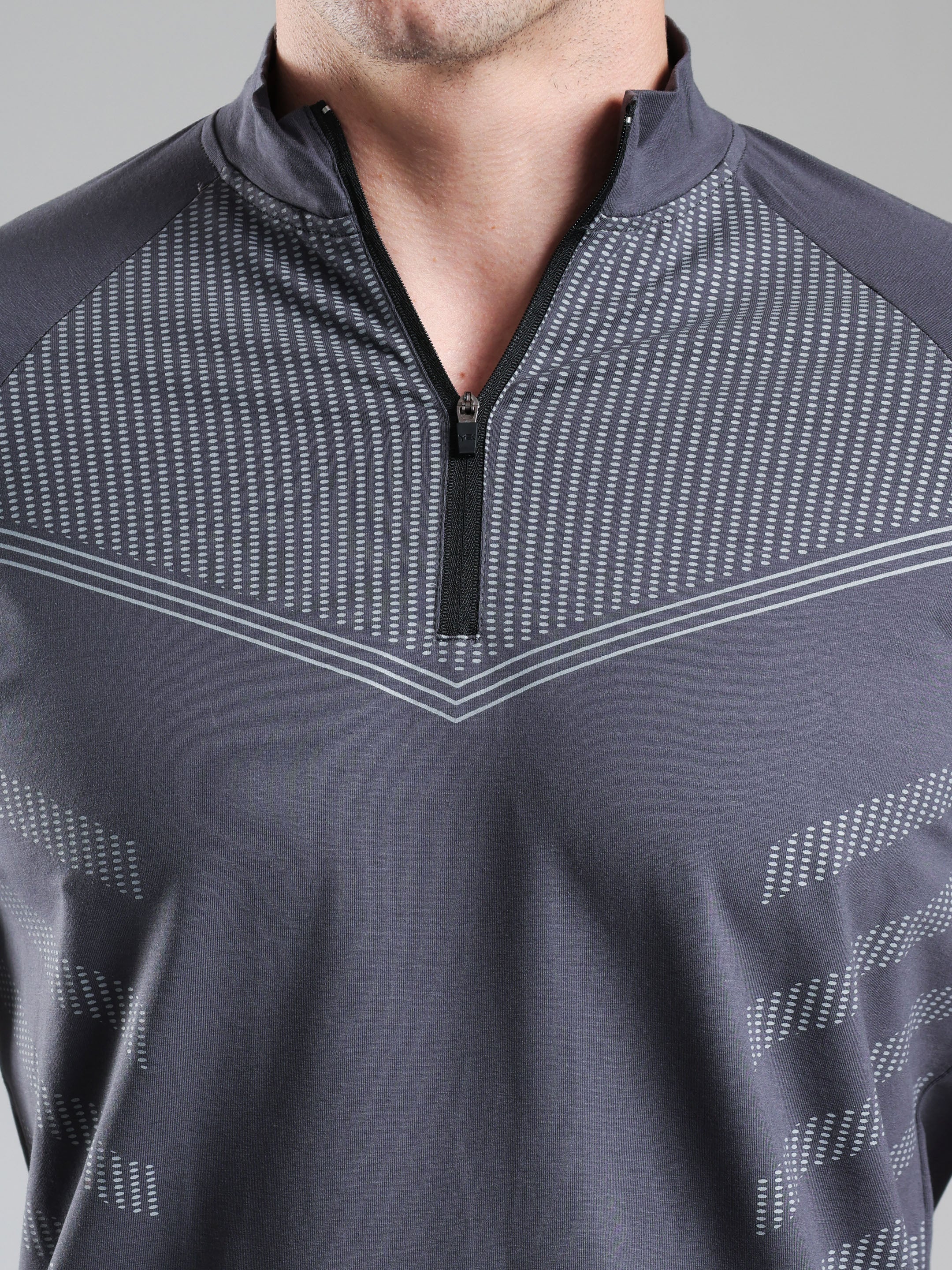 Grow AeroFlex Quarter Zip T-Shirt Dark Grey