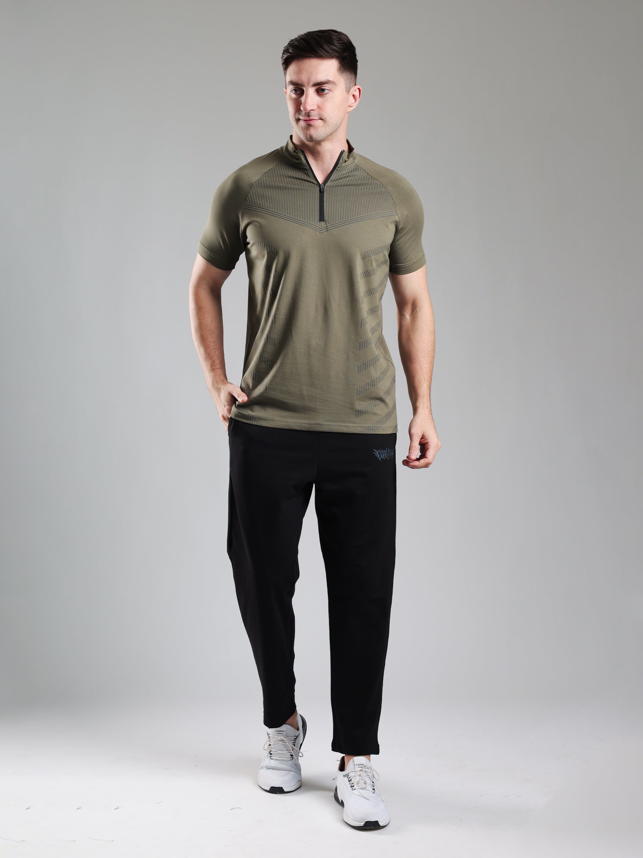 Grow AeroFlex Quarter Zip T-Shirt Mid Grey