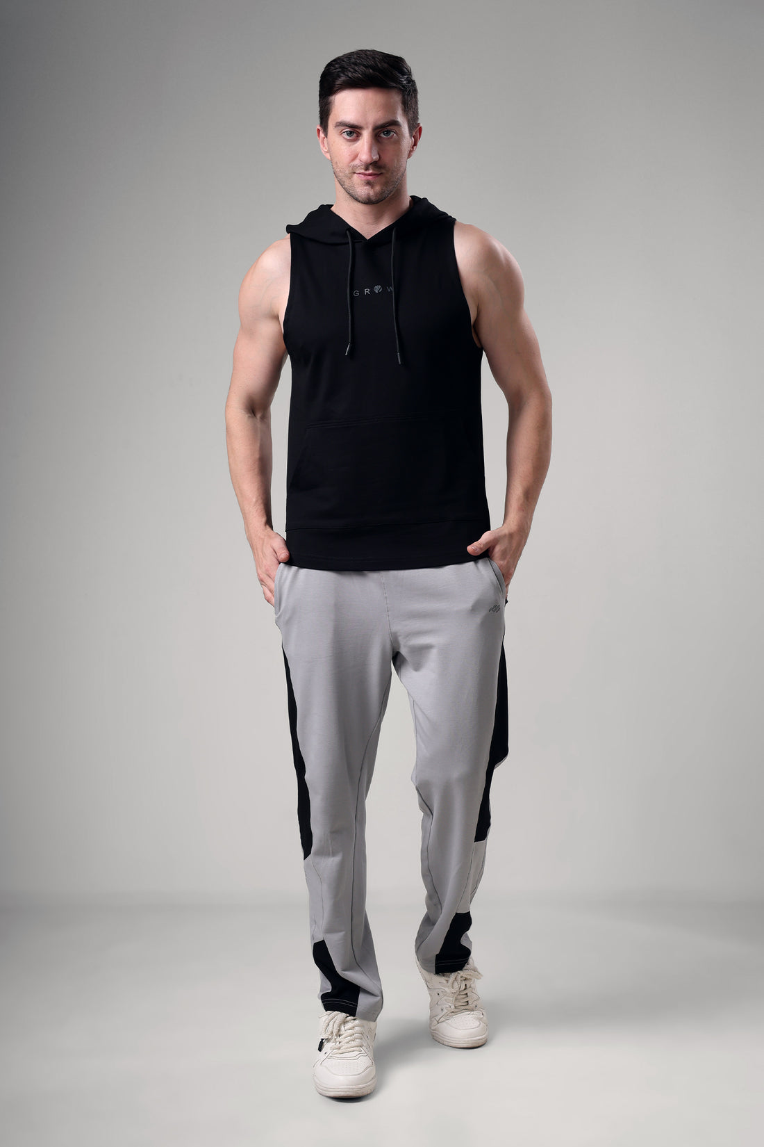 Grow Sleeveless Hoodie Black