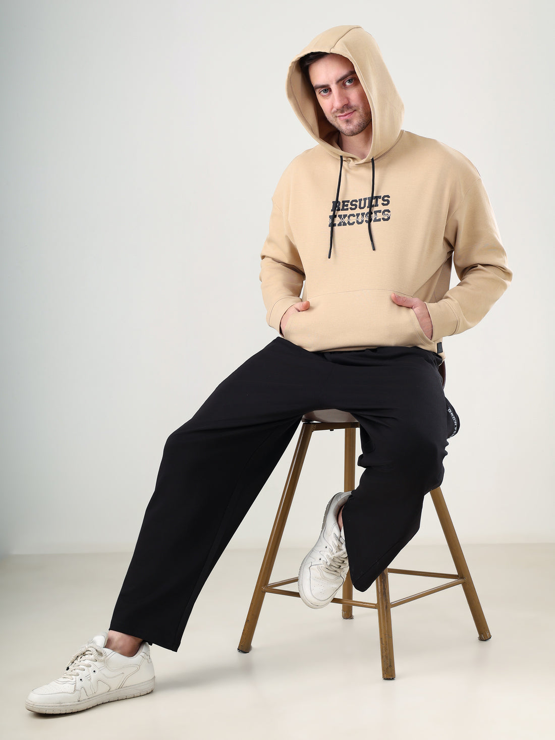 Result Oversize Hoodie Beige