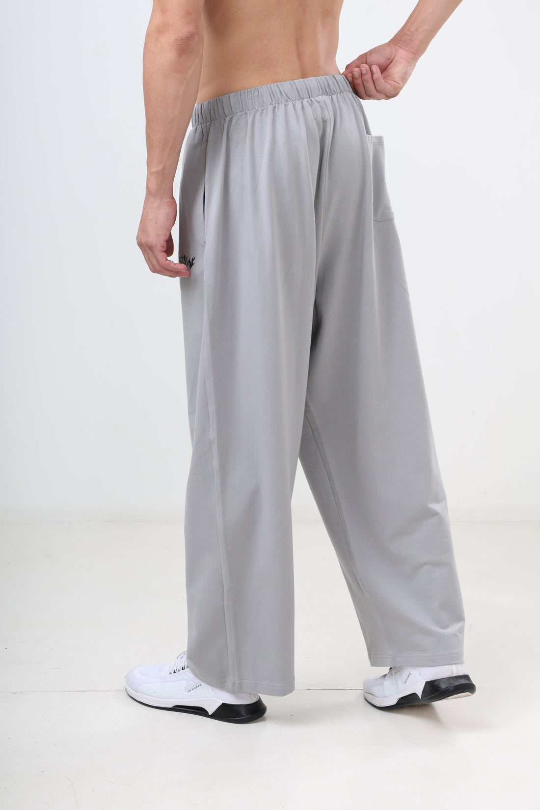 GROW Comfy Joggers Light Grey
