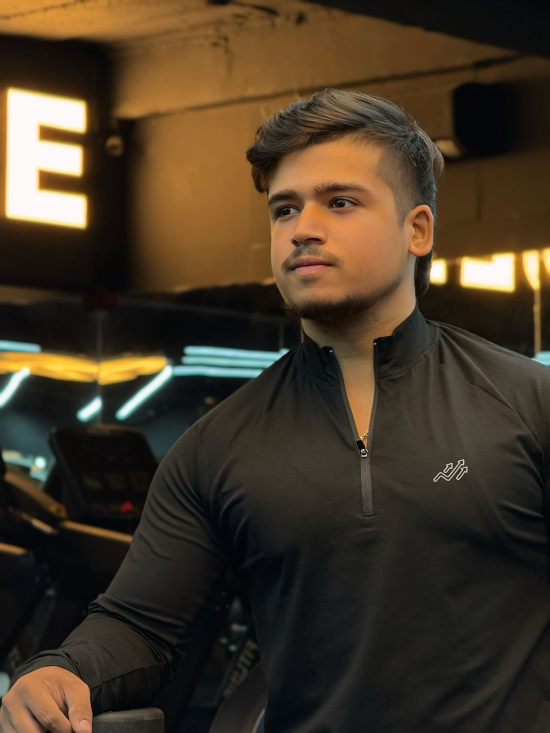 Raglan Quarter Zip T-Shirt (Cotton Feel) Black