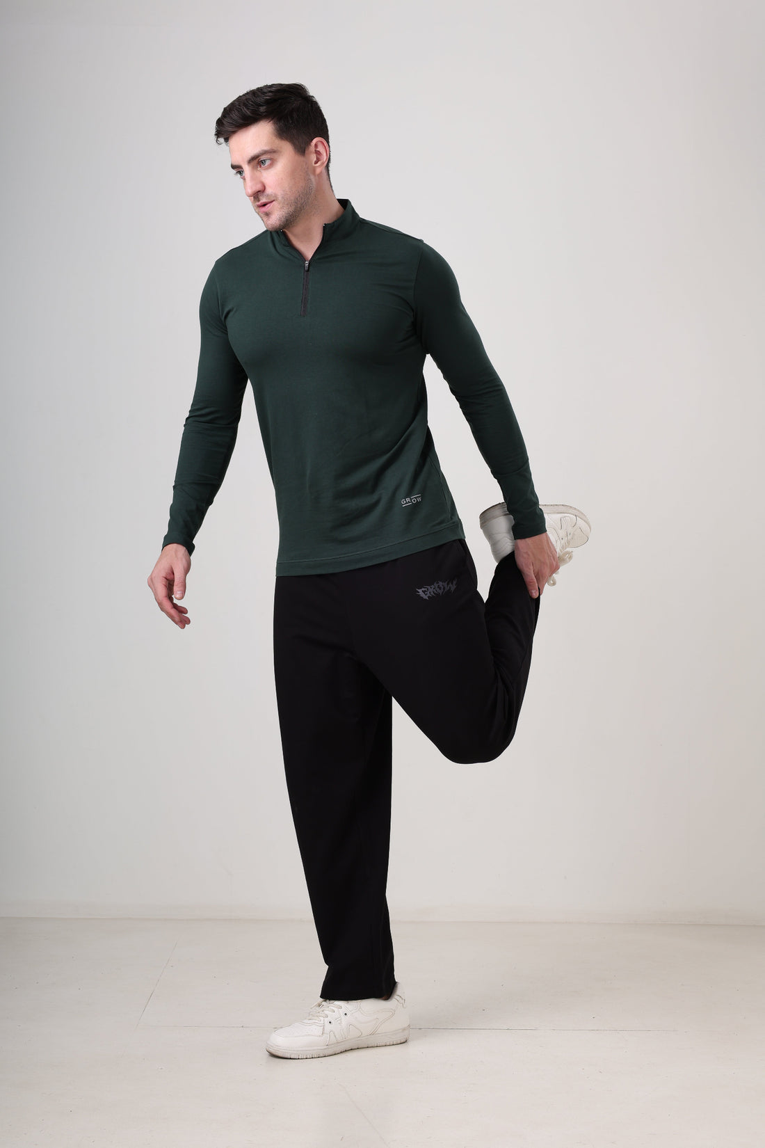 Wolf Quarter Zip T-Shirt (Cotton Feel) Bottle Green