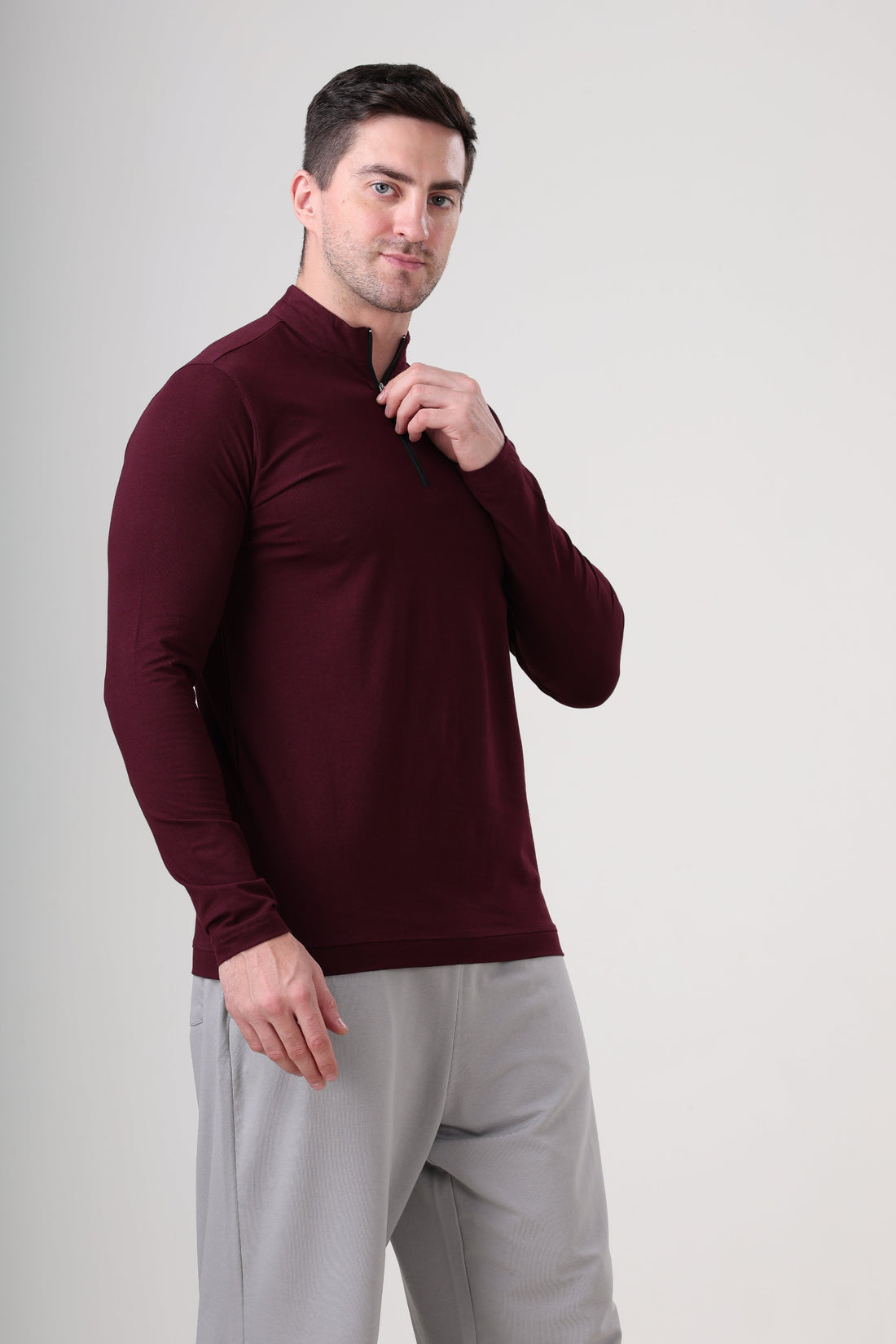 Wolf Quarter Zip T-Shirt (Cotton Feel) Wine