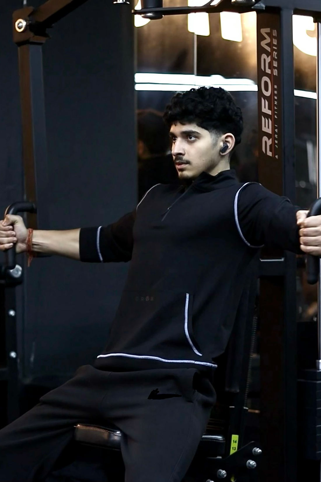 Grow 5T Pullover Black/grey