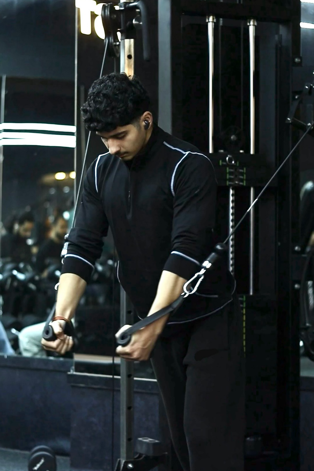 Grow 5T Pullover Black/grey