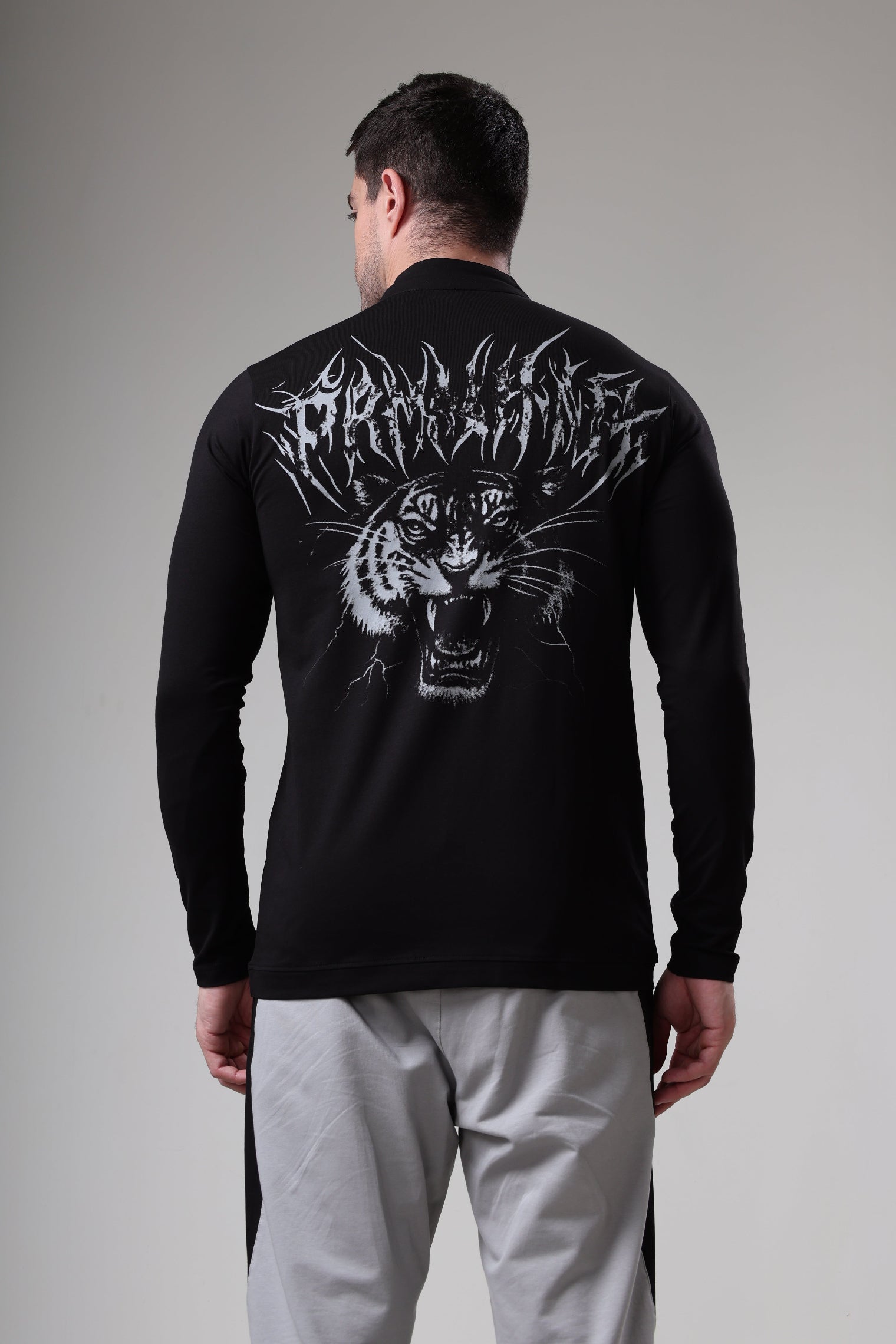 Wolf Quarter Zip T-Shirt (Cotton Feel) Black